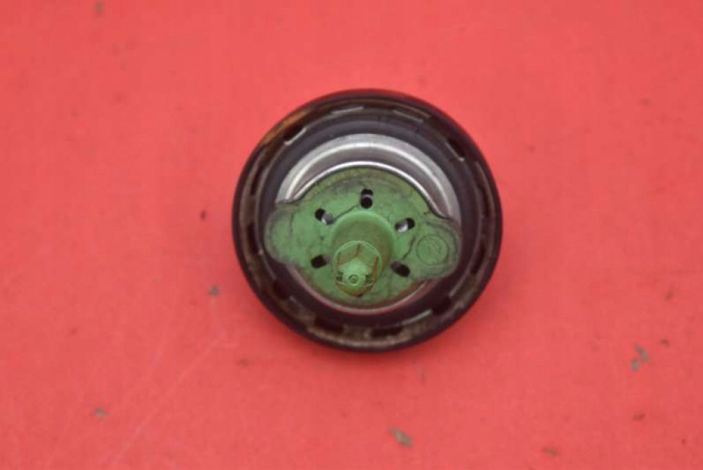 DECKEL Tankklappe des Kraftstoffsbehälters BMW E65 01-05