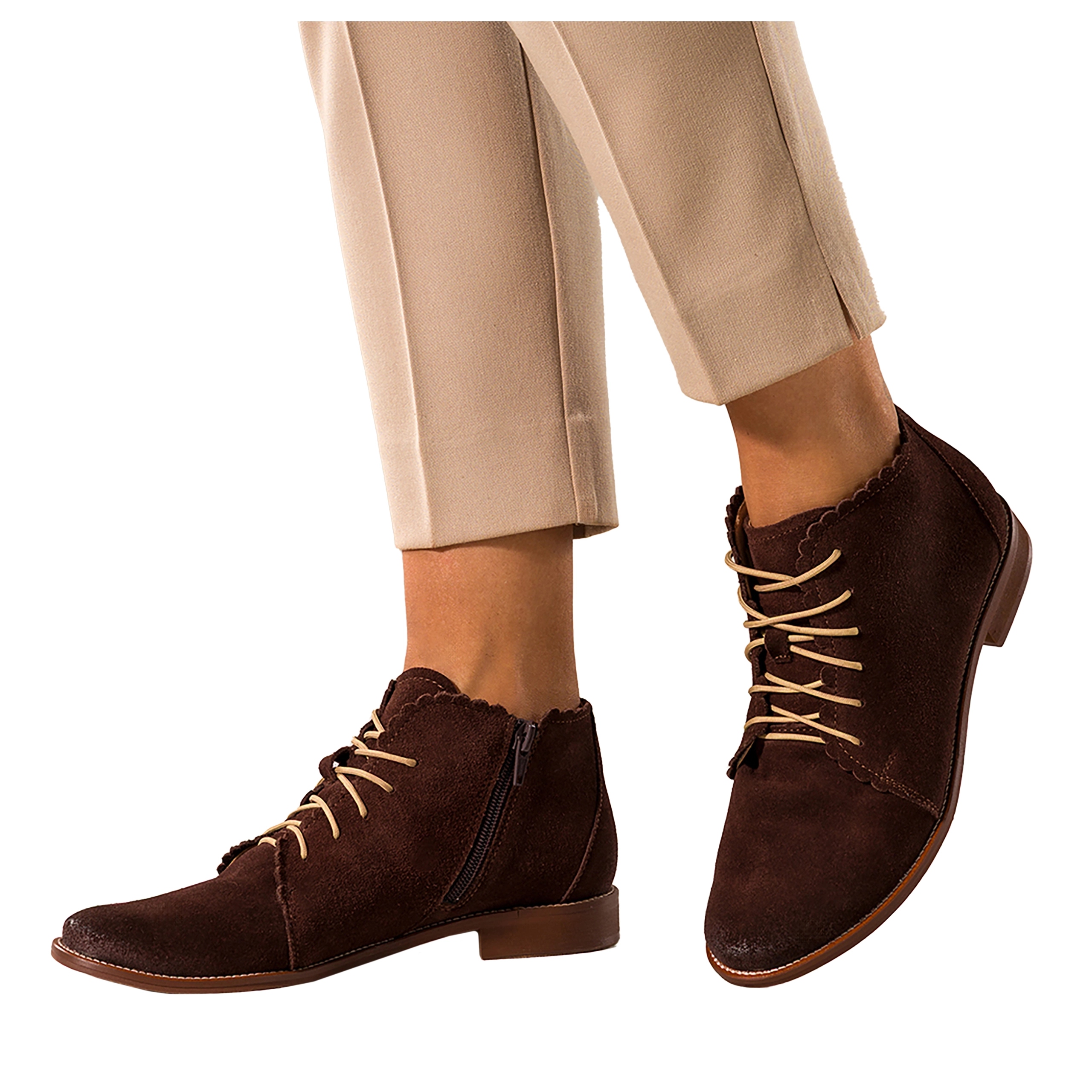 Kotníkové Boty Čokoládové Kožené Dámské Pohodlné Šněrovací Stylové Výřezy vel. 39