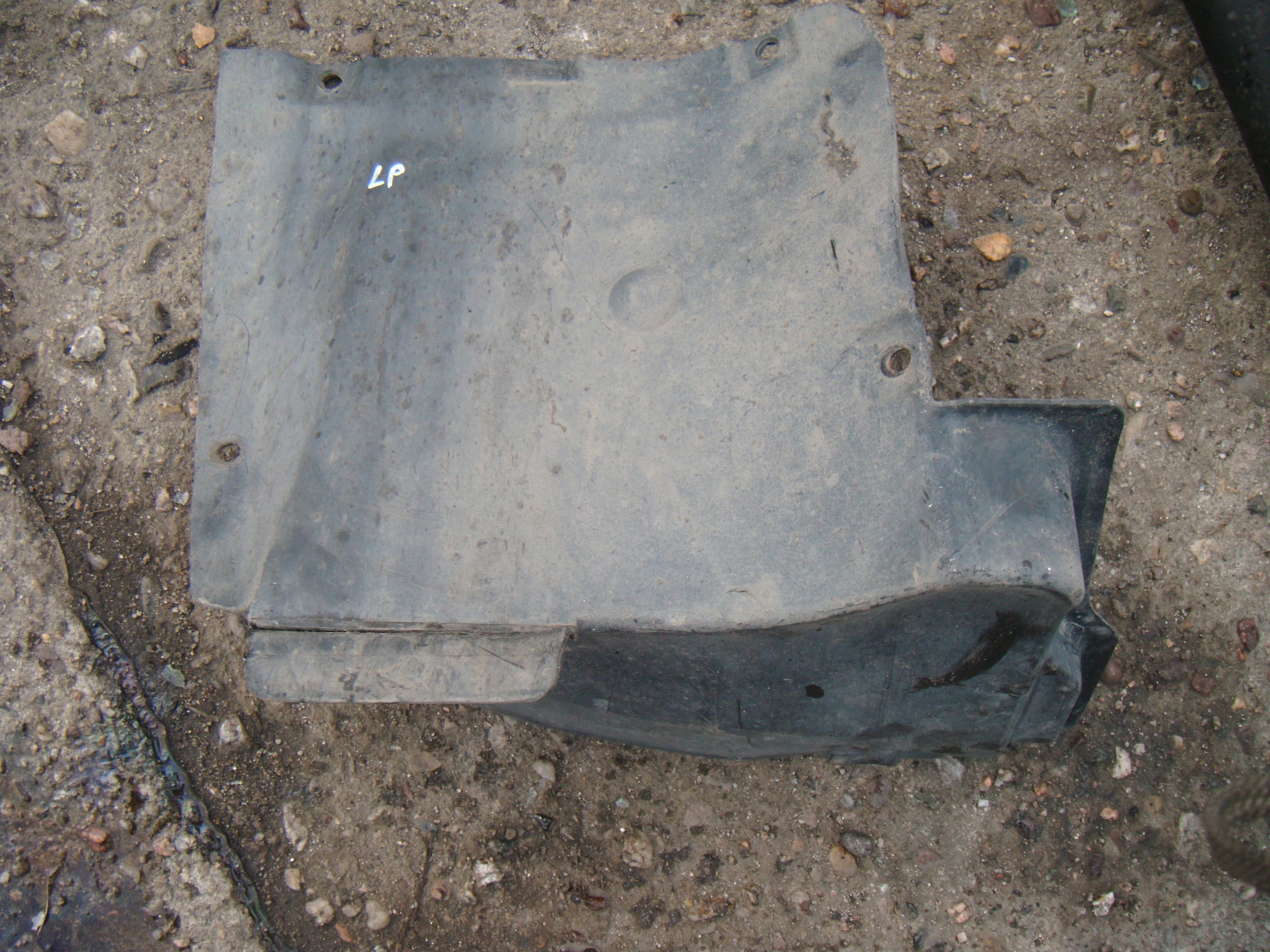 MERCEDES C KLASA W203 00-07 NADKOLE LEWY PRZÓD PRZEDNIE