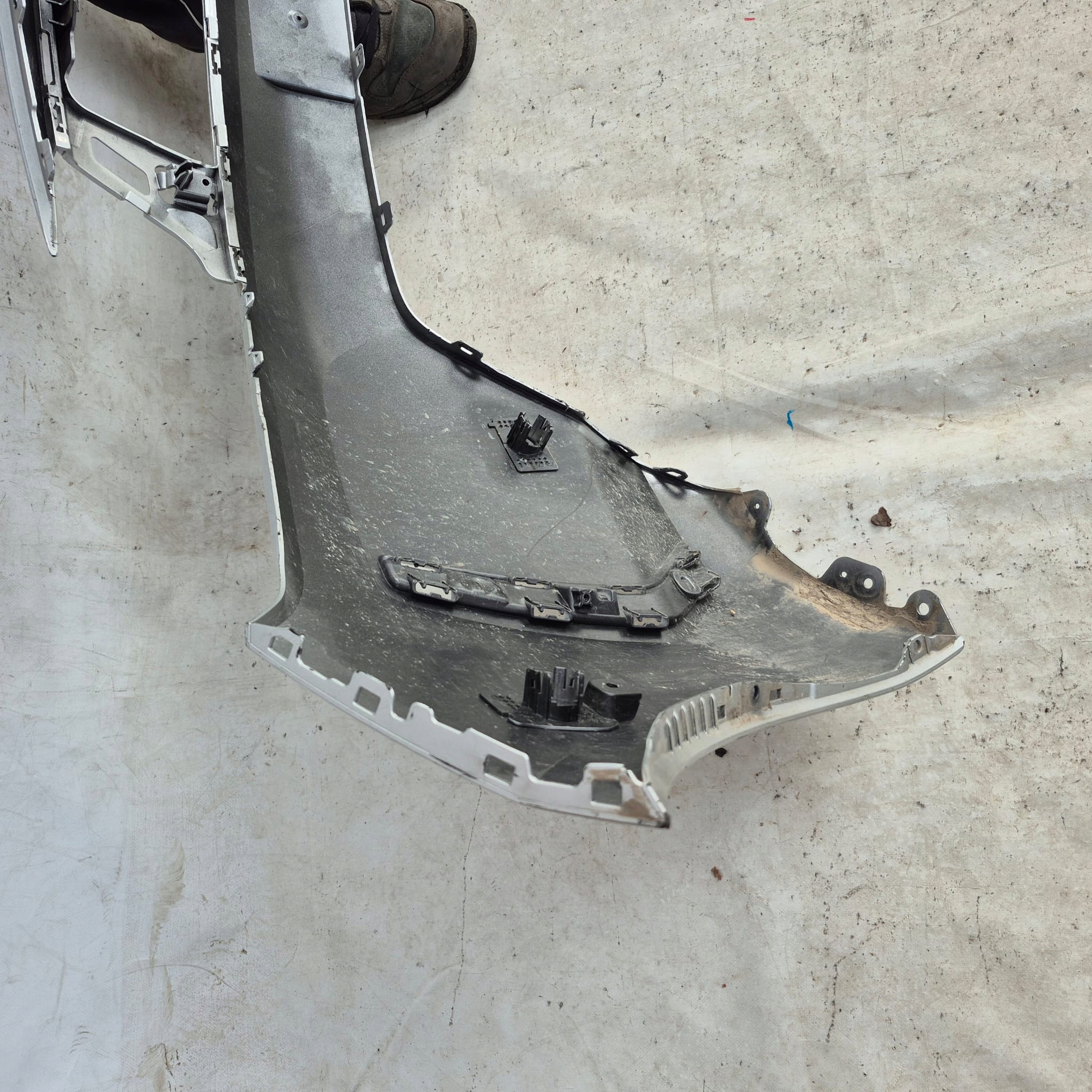 OPEL CORSA F LIFT 23- bumper front front PDC