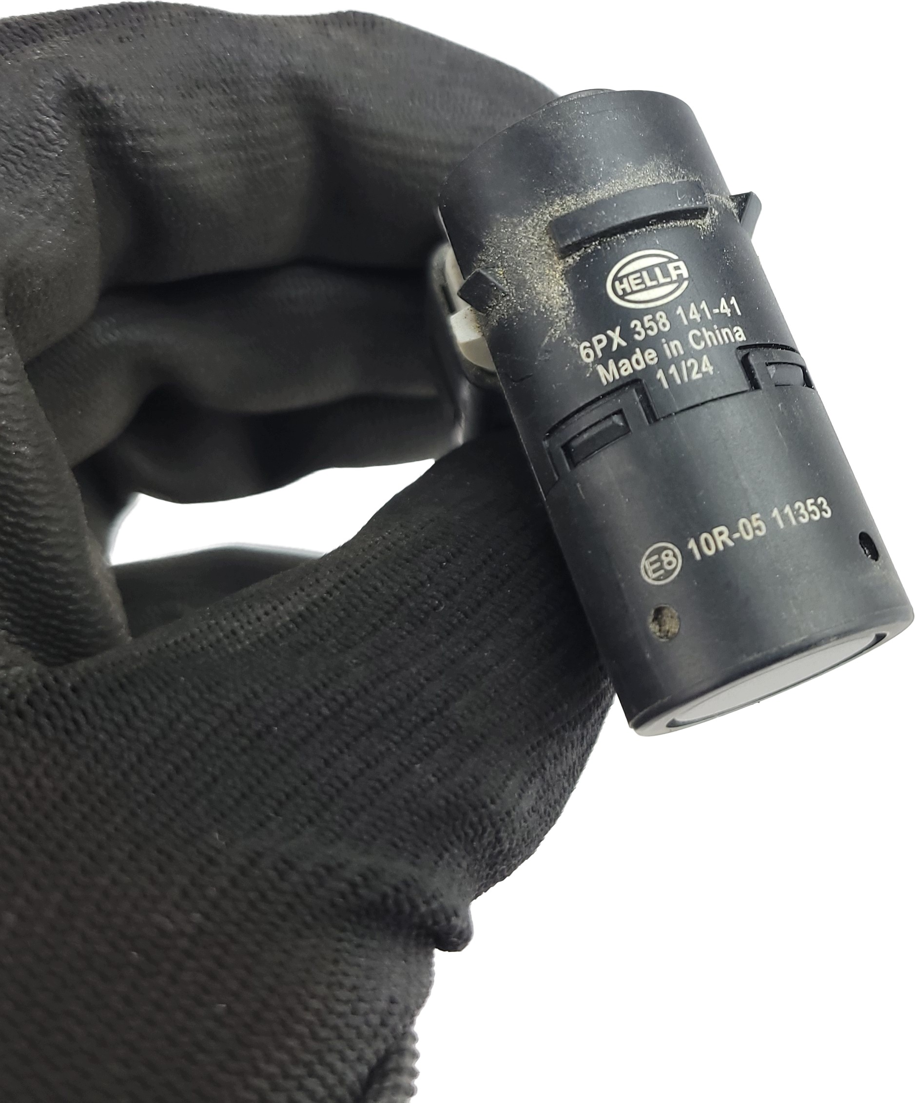 AUDI A8 D3 A6 C6 LIFT sensor reversing PDC front HELLA 6XP358141-41