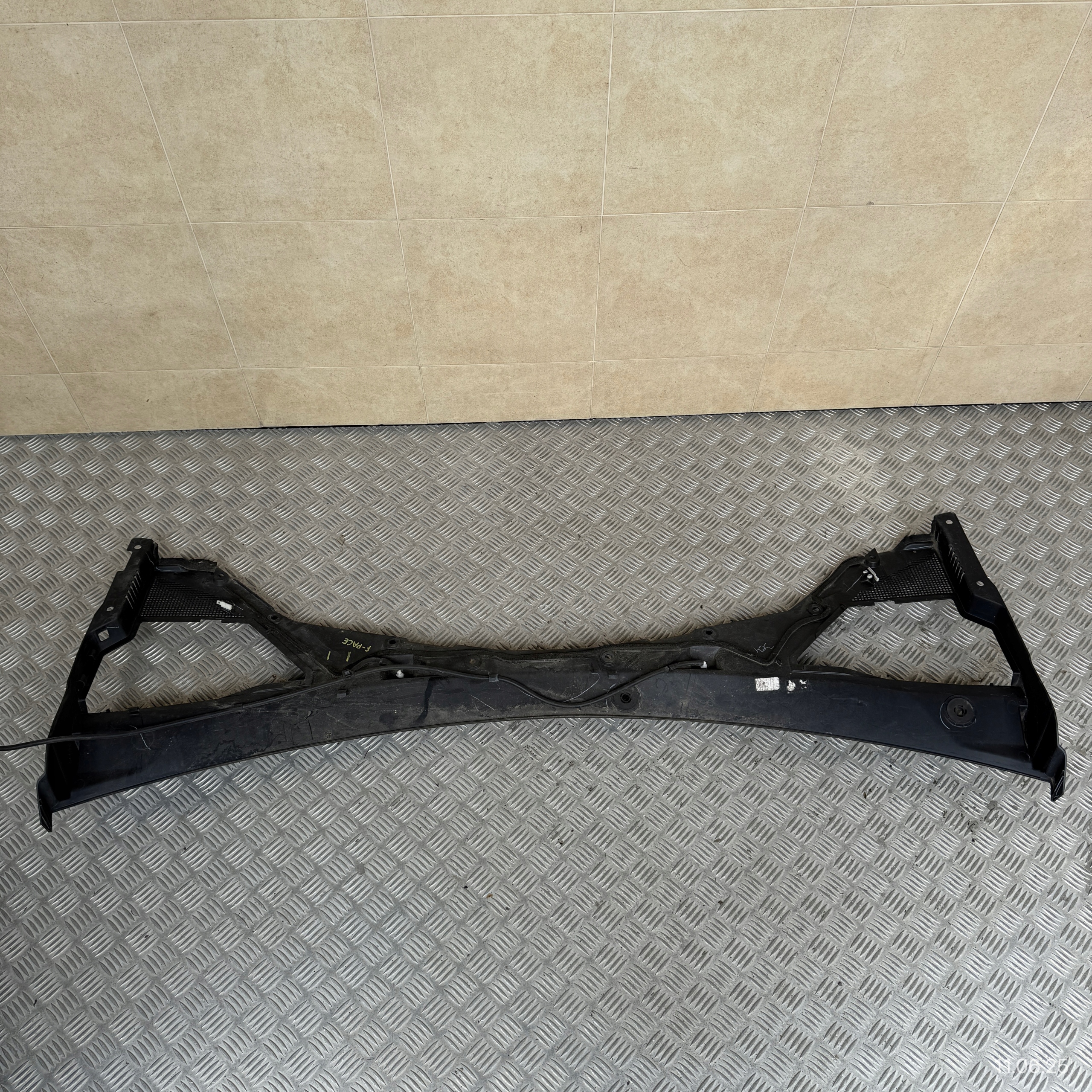 torpedo complete JAGUAR F-PACE HK83-4105-A