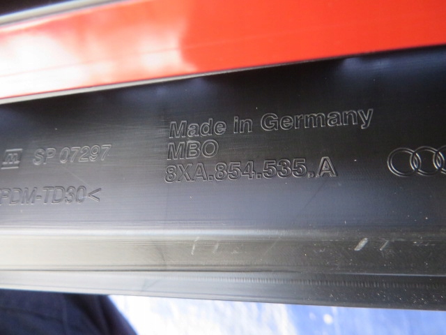 AUDI A1 8XA WSPORNIK WZMOCNIENIE LEWEGO PROGU Part number 8XA854535A