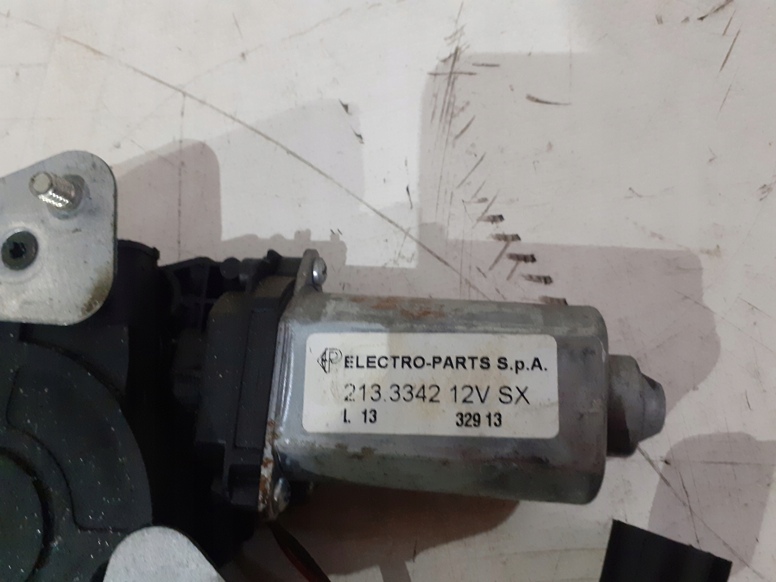 Renault Megane Coupe and lift window regulator right