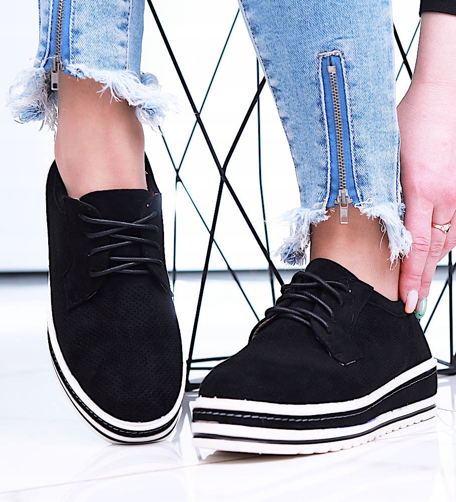 Buty damskie Wiązane czarne półbuty ażurowe lekkie 15942 Rozmiar 39