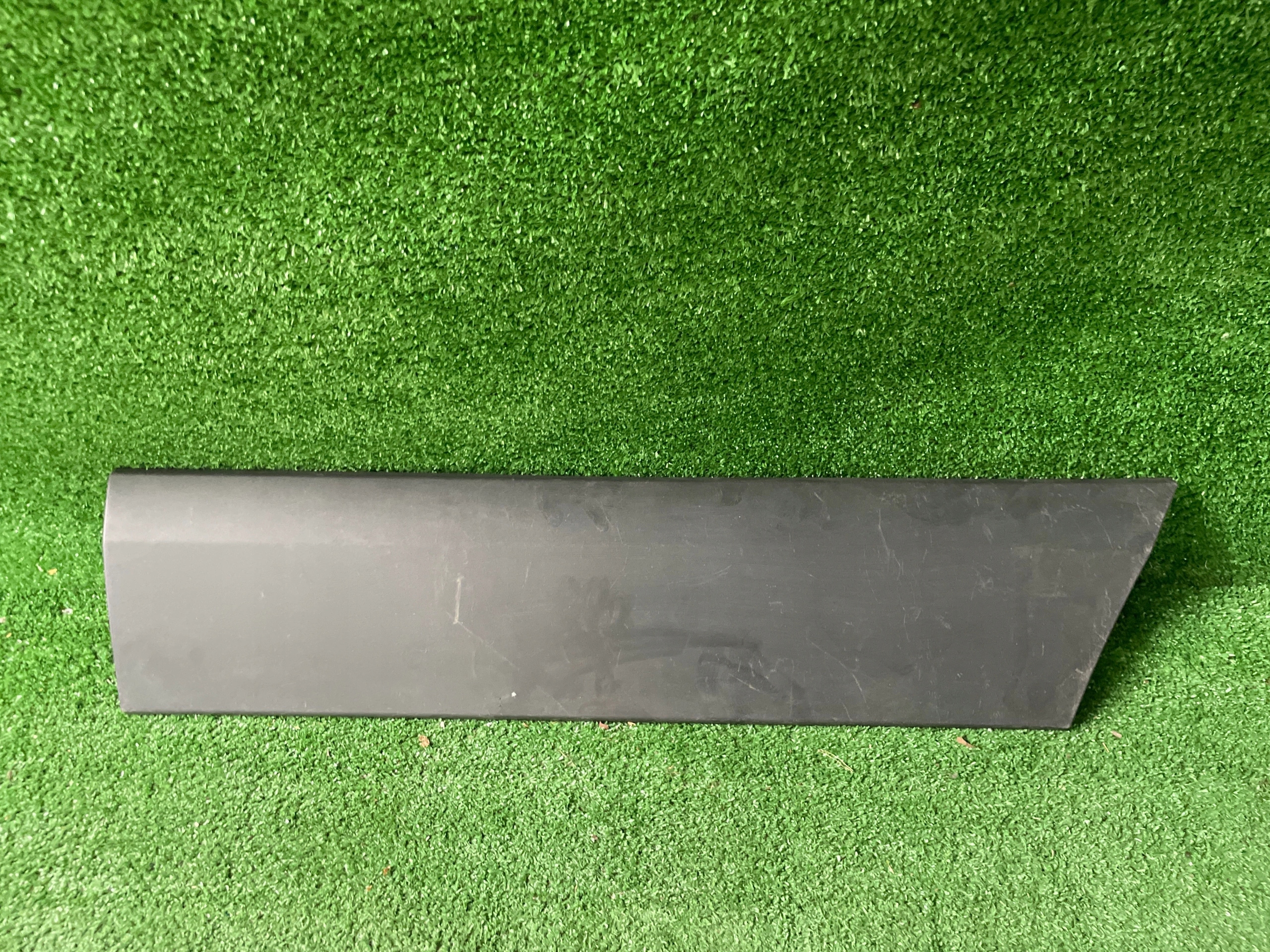 MERCEDES SPRINTER 906 moulding for door right front A9066900262