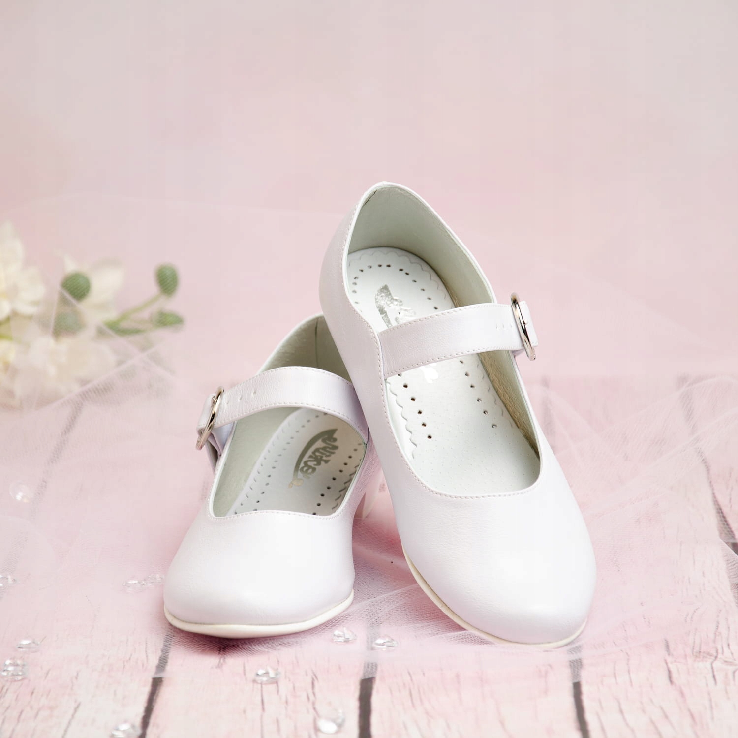 Buty komunijne dziewczęce KBD-902 - 38 Marka Inna marka