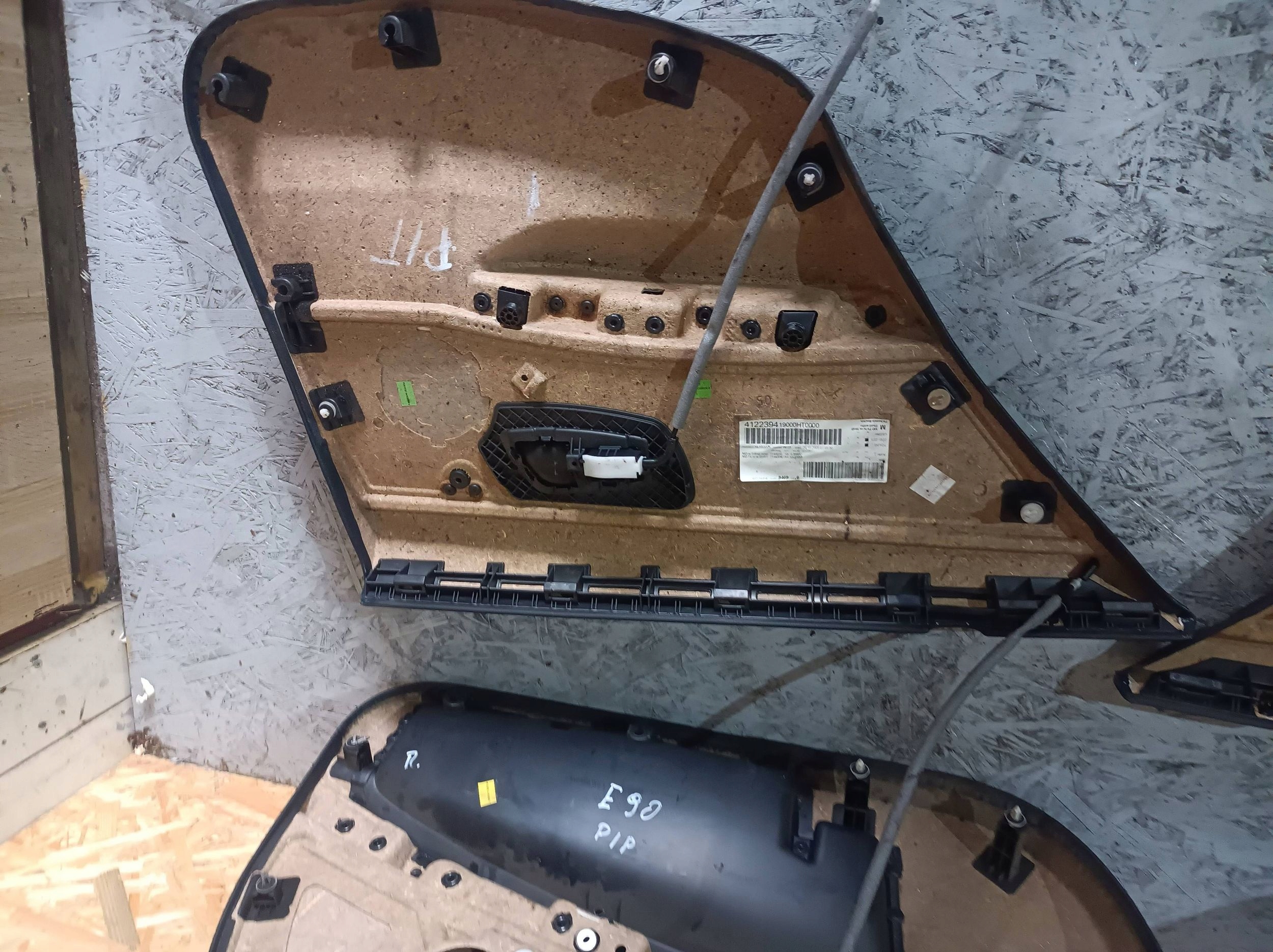 side / upholstery door / Komplet BMW 3 E90 E91 412239419