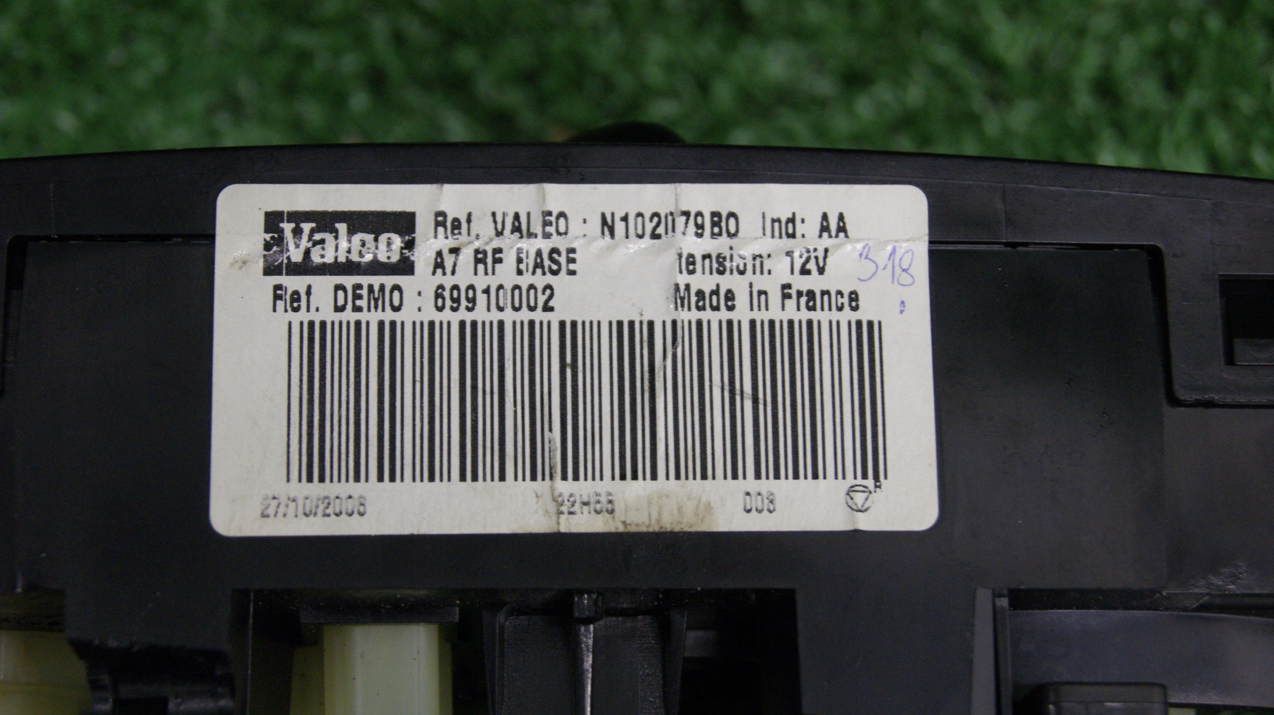 control panel air conditioning devices PEUGEOT 207 VALEO 69910002