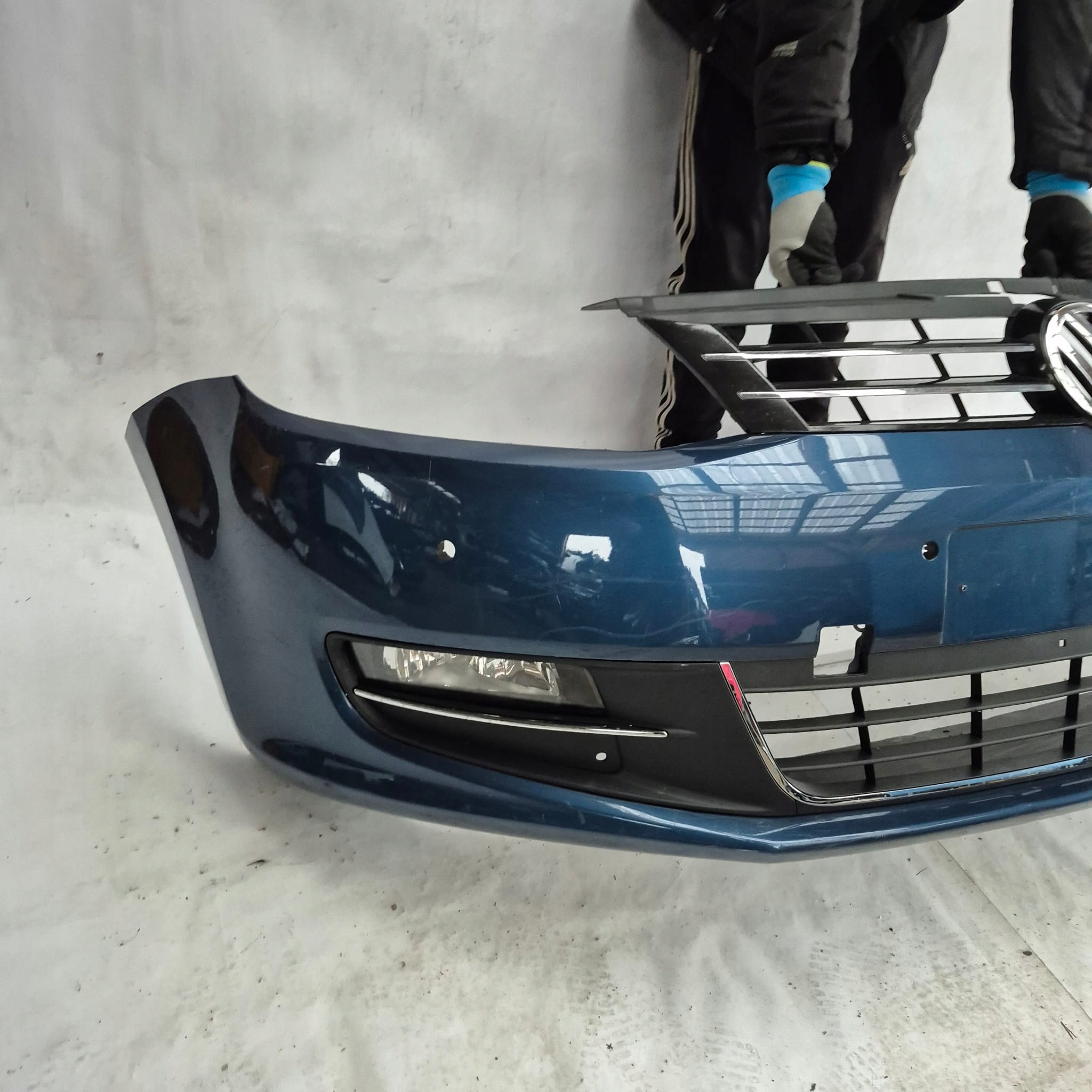 VW SHARAN II 2 10-22 bumper front front 4XPDC 7N0807221A