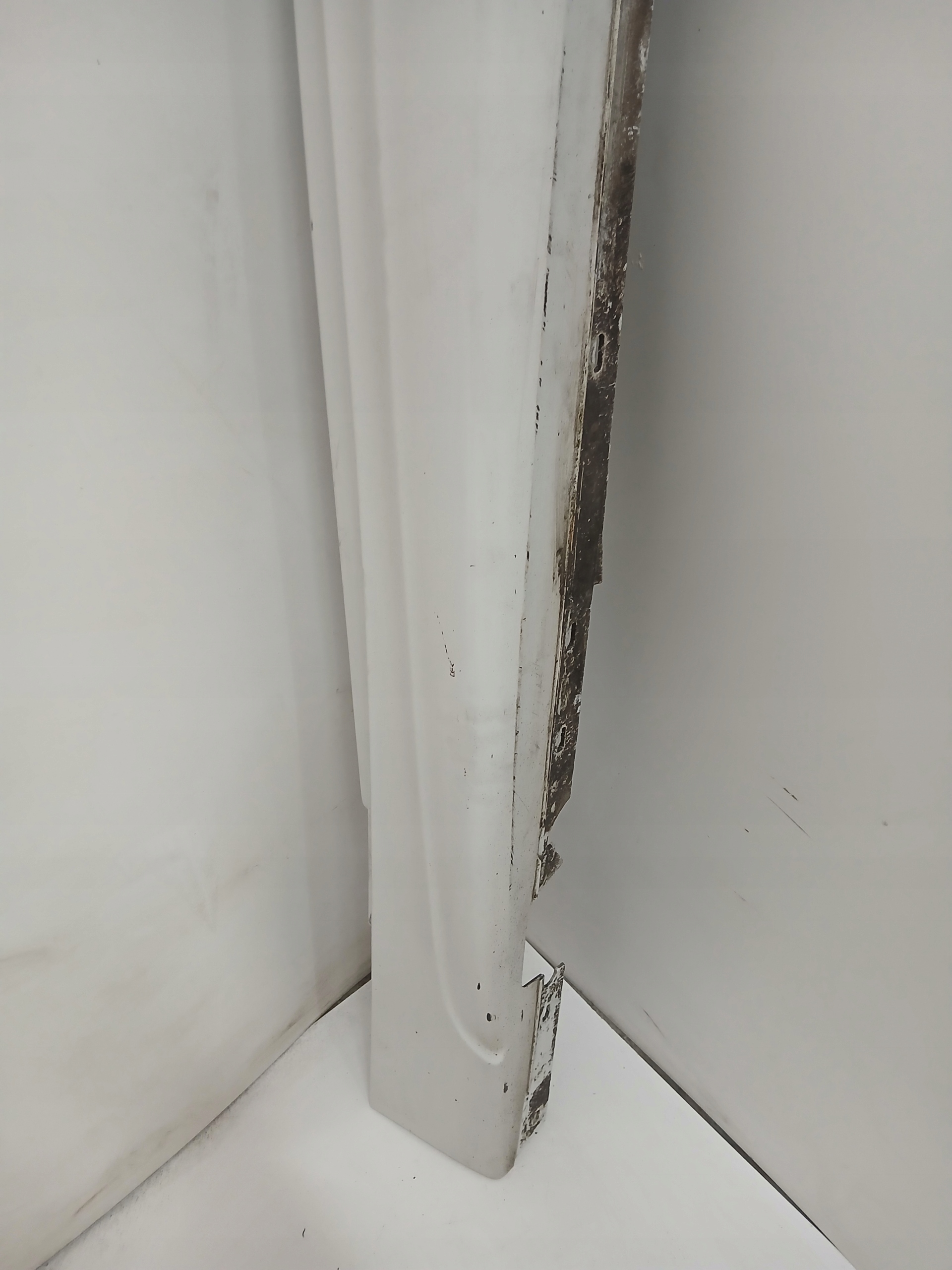 moulding threshold left BMW E88 M PAKIET 300