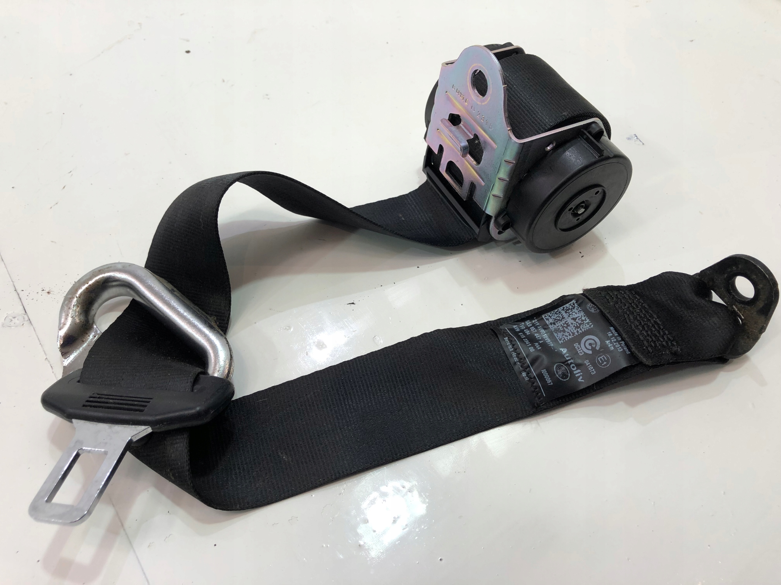 ЗАДНІЙ ПРАВИЙ РЕМІНЬ SKODA YETI LIFT 5L6857447A ОРИГІНАЛ!