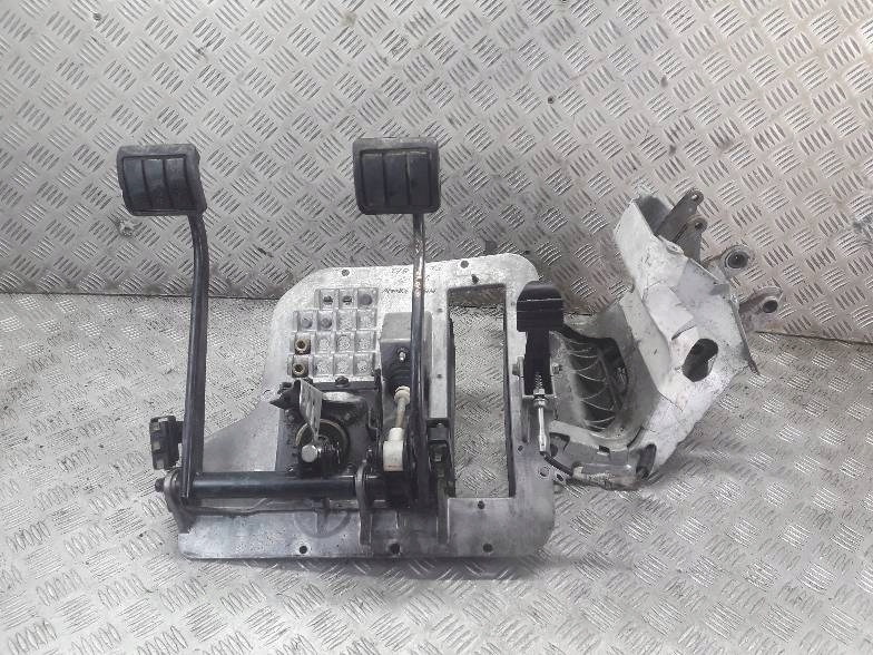 КЛАПАН ПЕДАЛІ ГАЛЬМА + ОБВ'ЯЗКА VOLVO FH 12