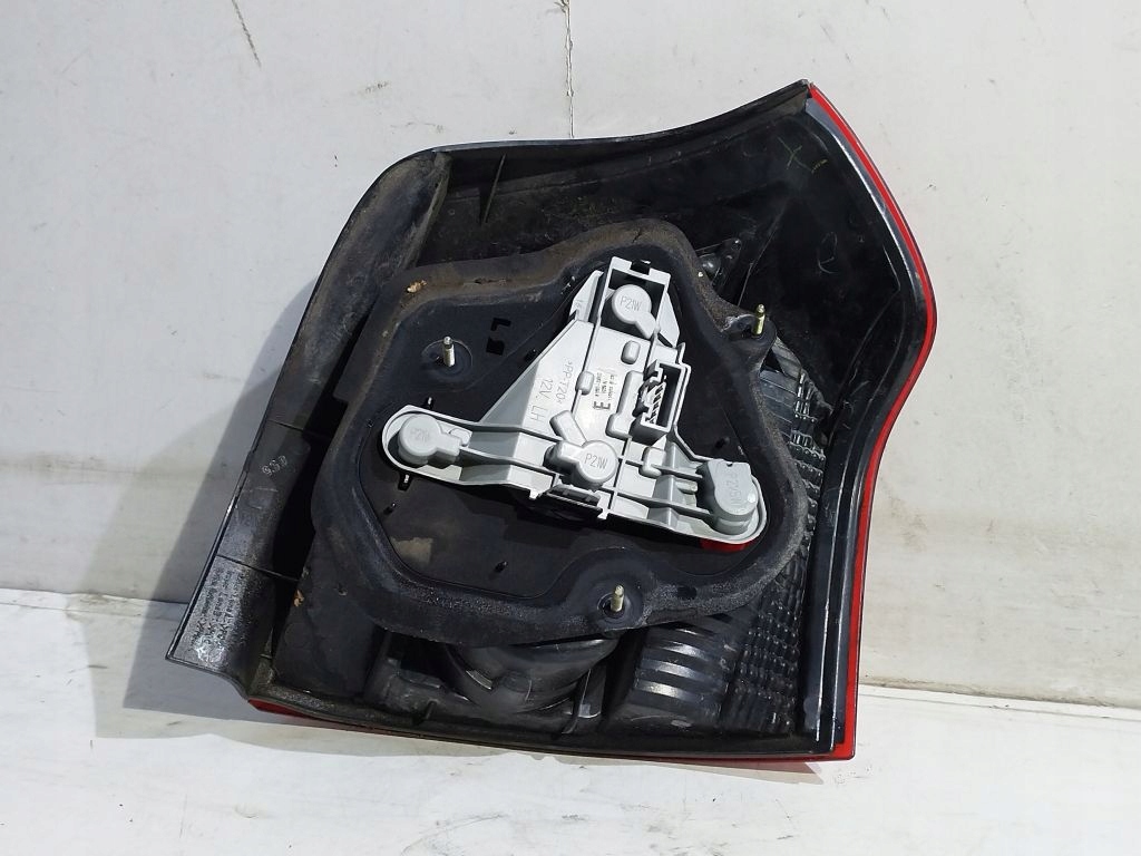 Toyota Corolla E12 lift HB 5D light left rear part rear
