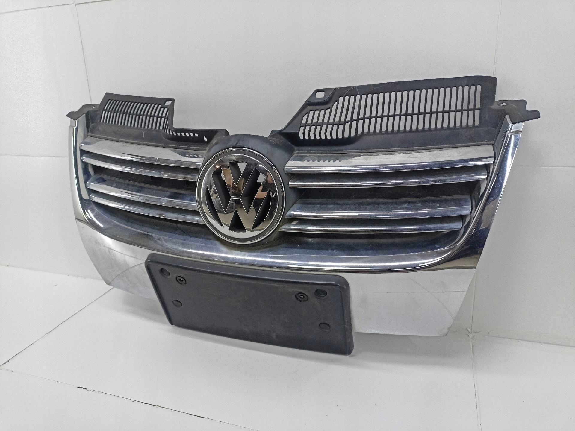 grille radiator Volkswagen Golf 5 2008 1K5853651