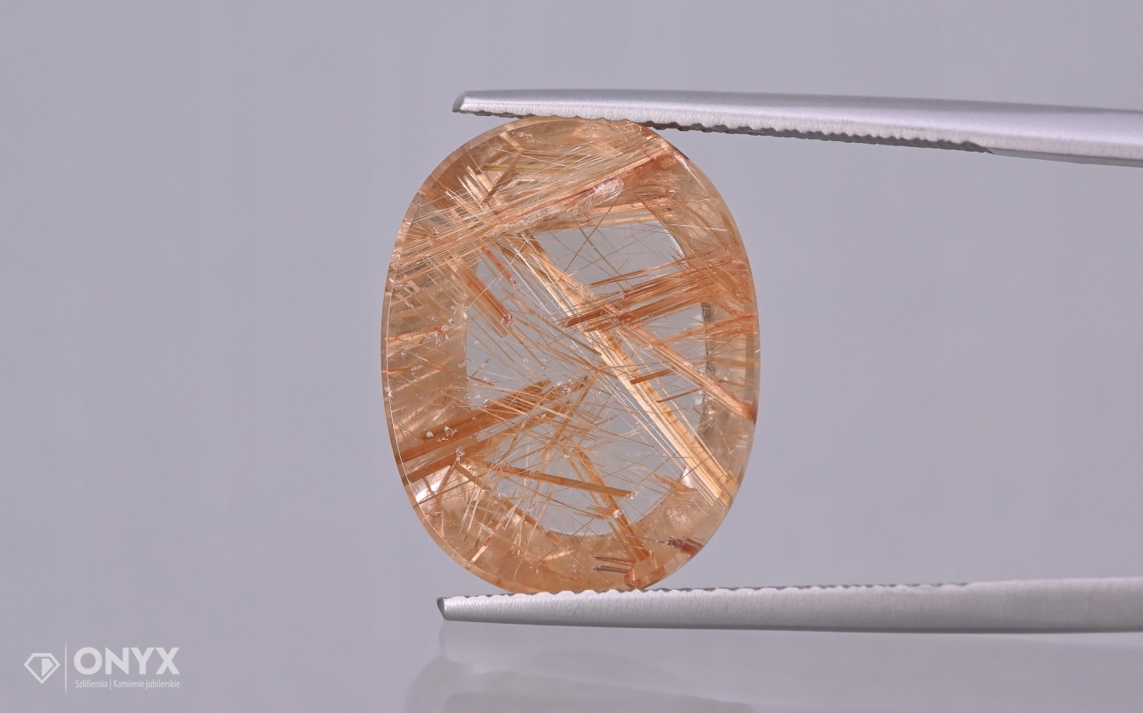 Křemen s rutilem mělký ovál 17,5x13,5 mm