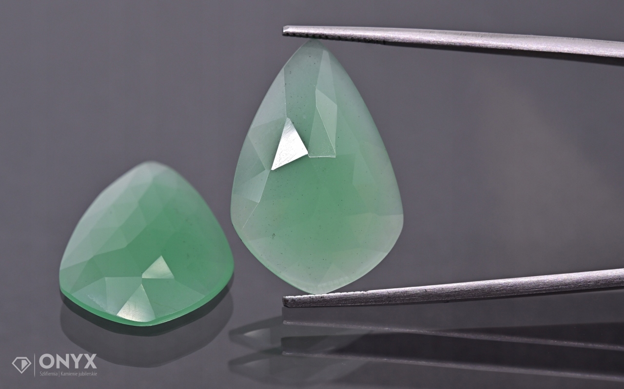 Serpentinit fasetovaná rozeta Para nepravidelná 24