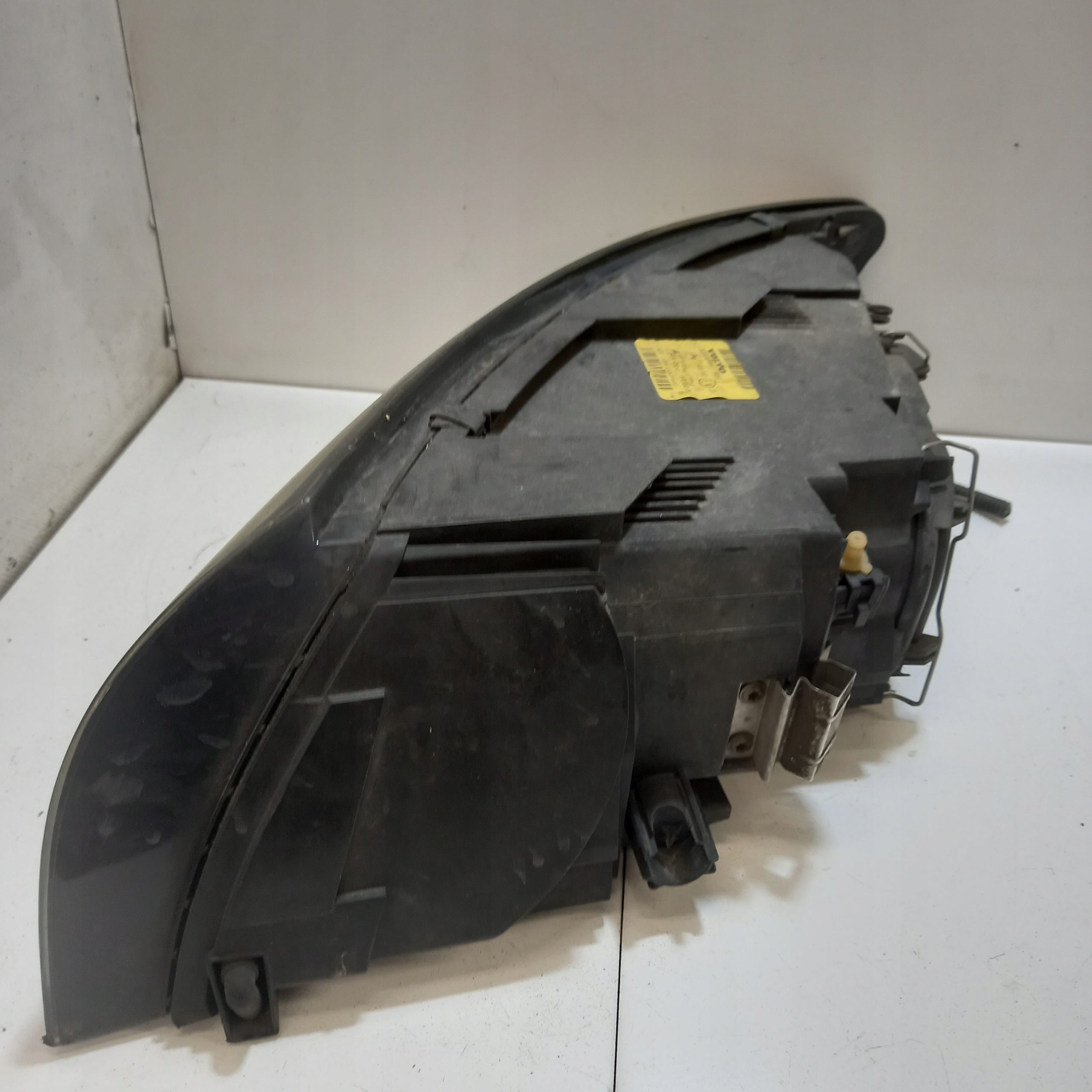 light right front VOLVO V50 30698886 0301198204