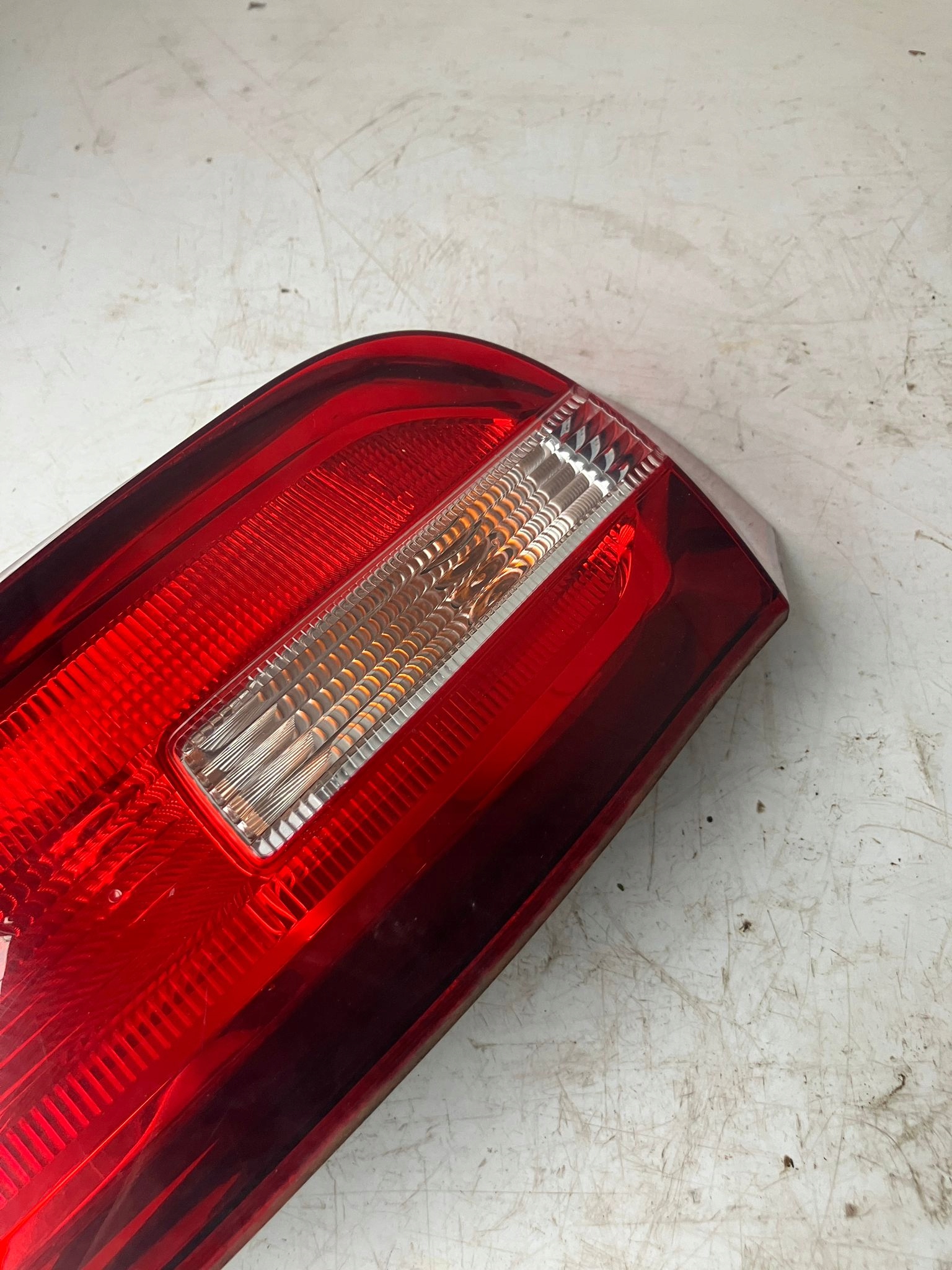 light right rear part CITROEN C4 PICASSO II KROTKI 9676120680 #25