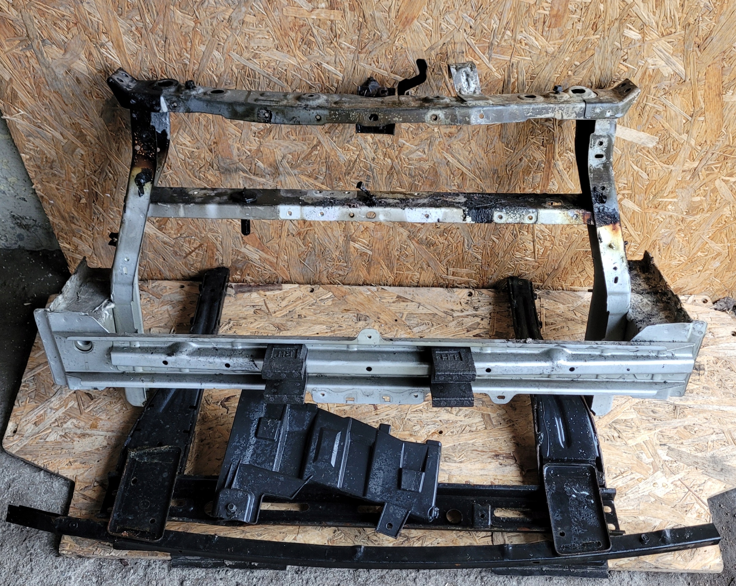 support panel for radiators pillar siders DACIA SPRING
