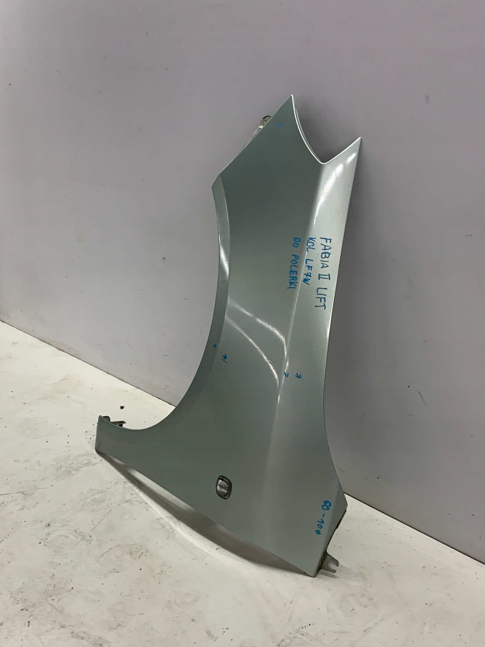fender left front left front SKODA FABIA II LIFT (2010-2014) 1.2B LF7W