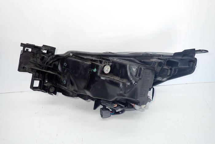 MAZDA 2 14- reflektor right light right D09K-51030 13 PIN