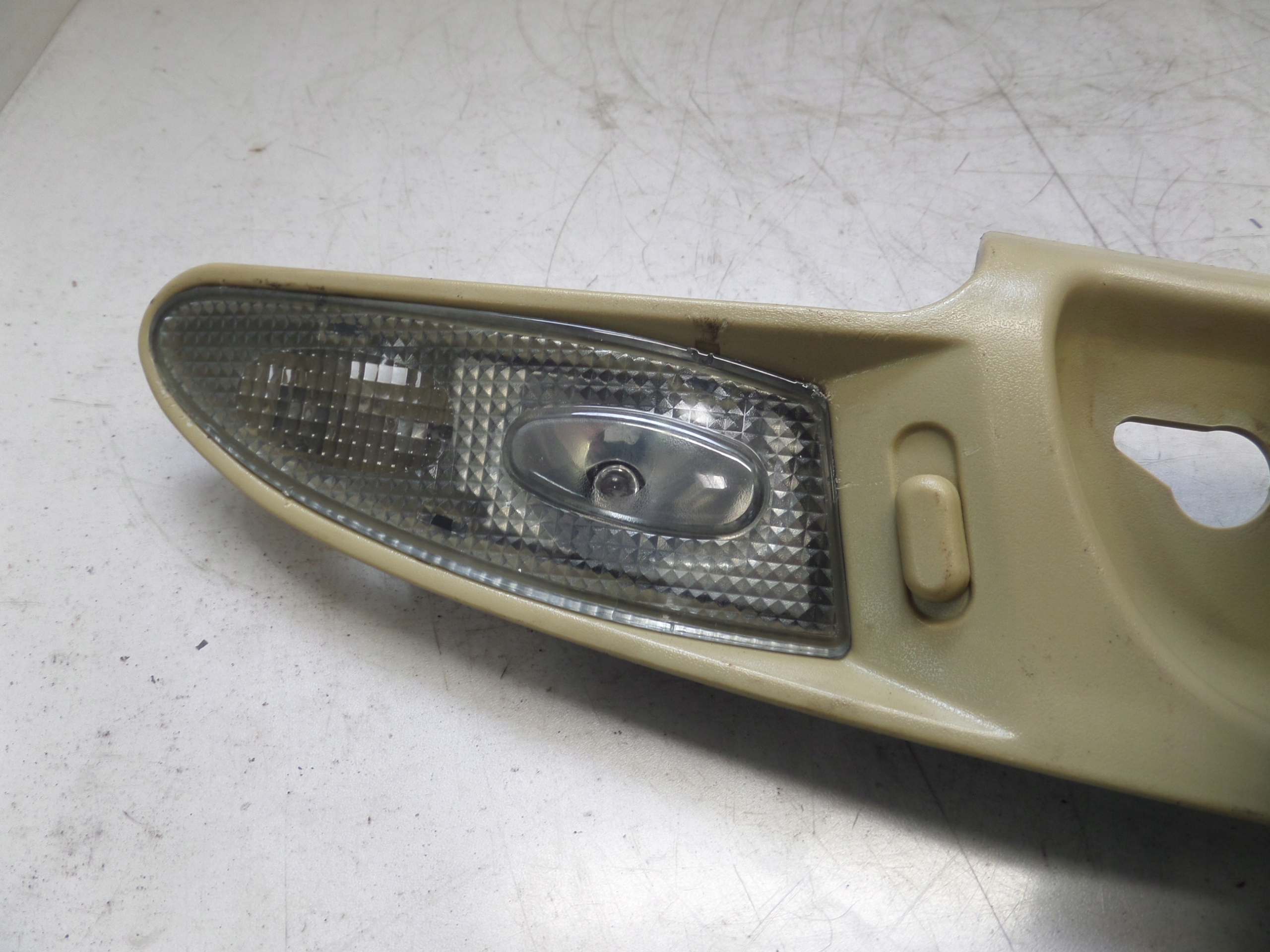 light lighting right BRILLIANCE BS6 3014353
