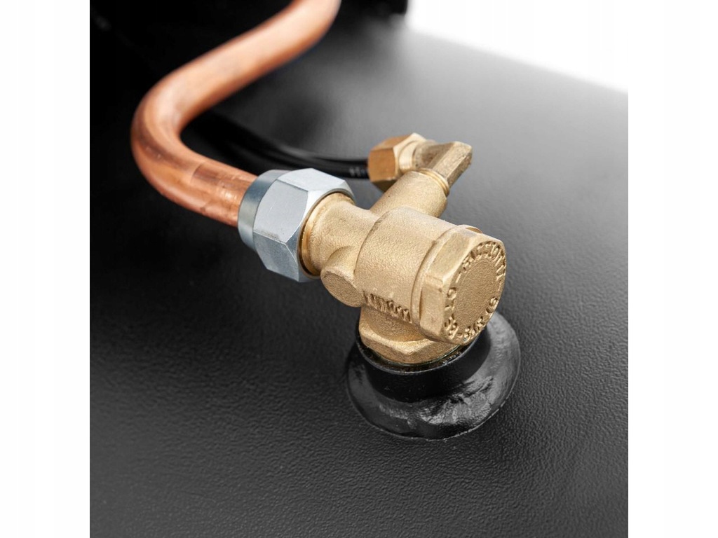 ELPRO Kompresor 200l 3kW 400V sprężarka WARSZTAT Pojemność zbiornika 200 l