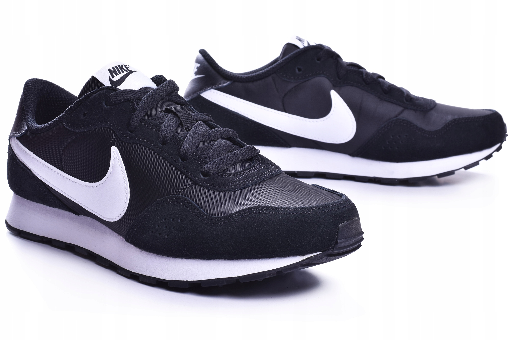 

Buty Damskie Nike Md Valiant Gs CN8558-002 r.36