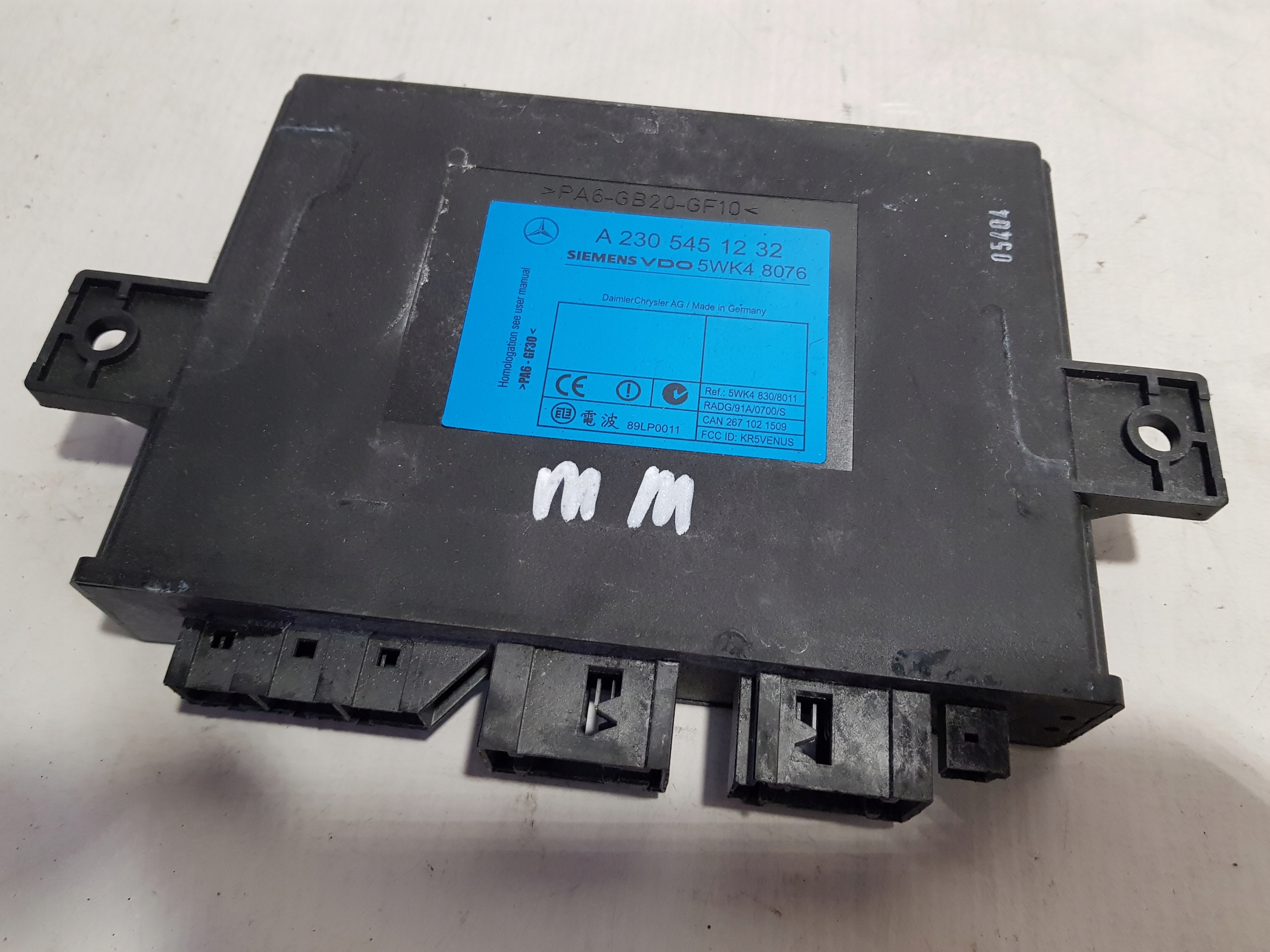 module control unit KEYLESS GO MERCEDES SL R230 W230 2305451232