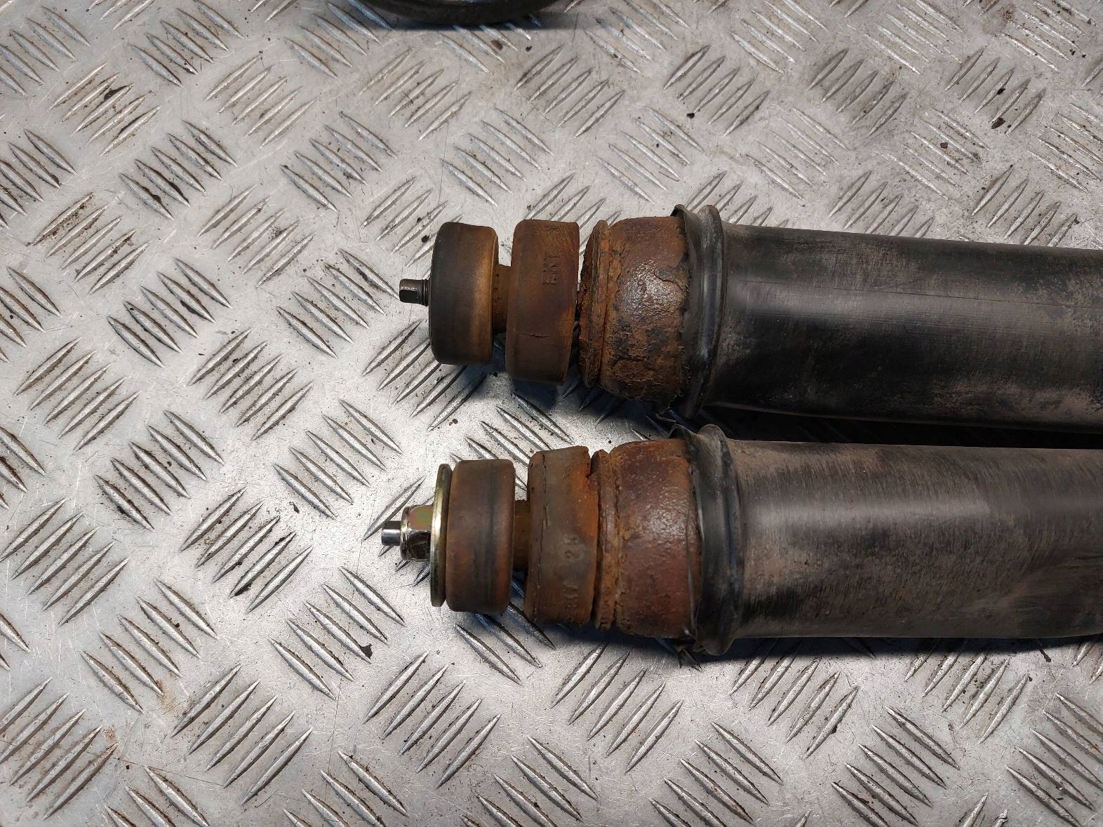 shock absorber + spring left rear part + right rear part HYUNDAI SANTA FE and