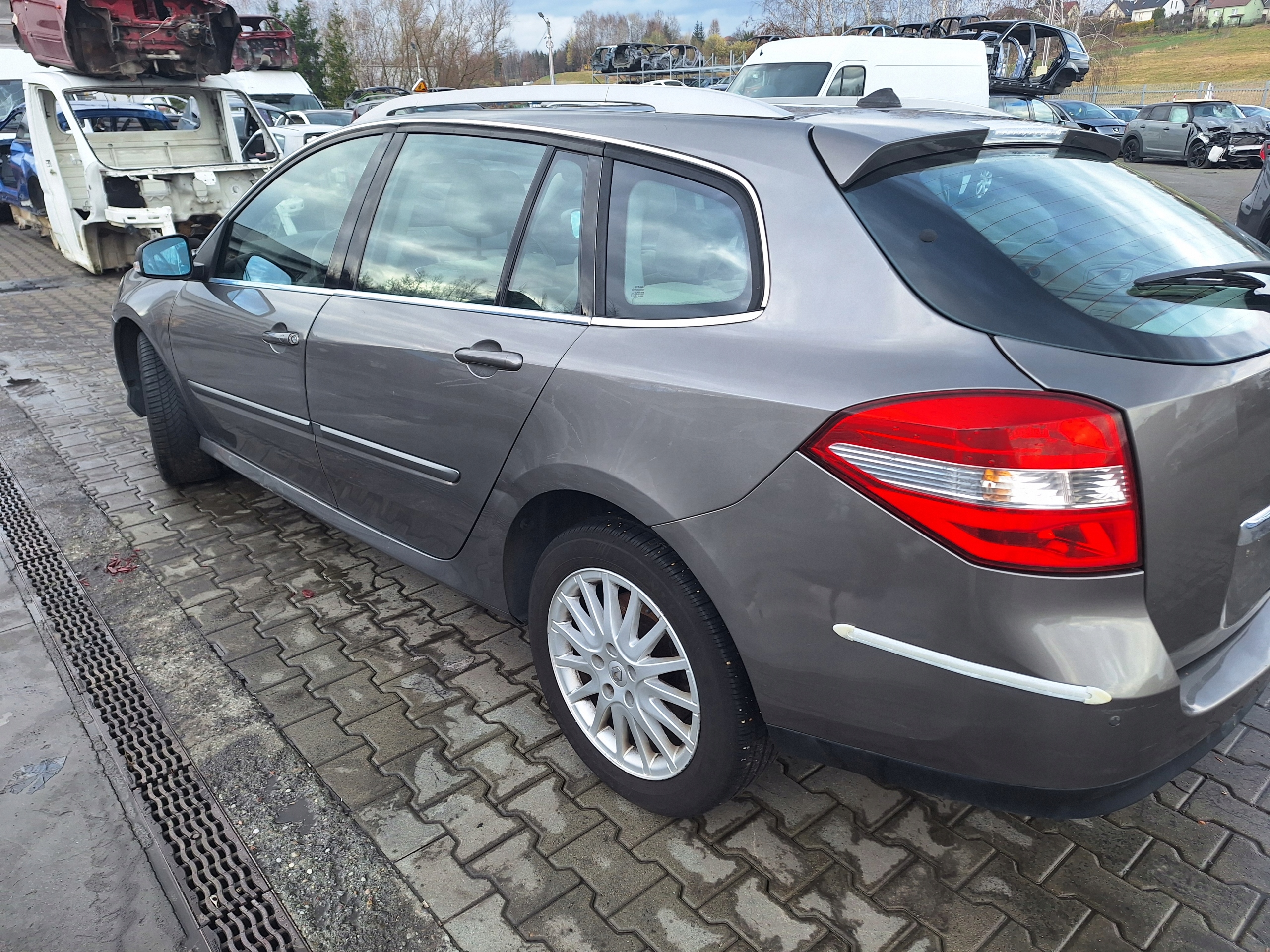 RENAULT LAGUNA 3 III 07-15 KBI+5D door front left TEKND