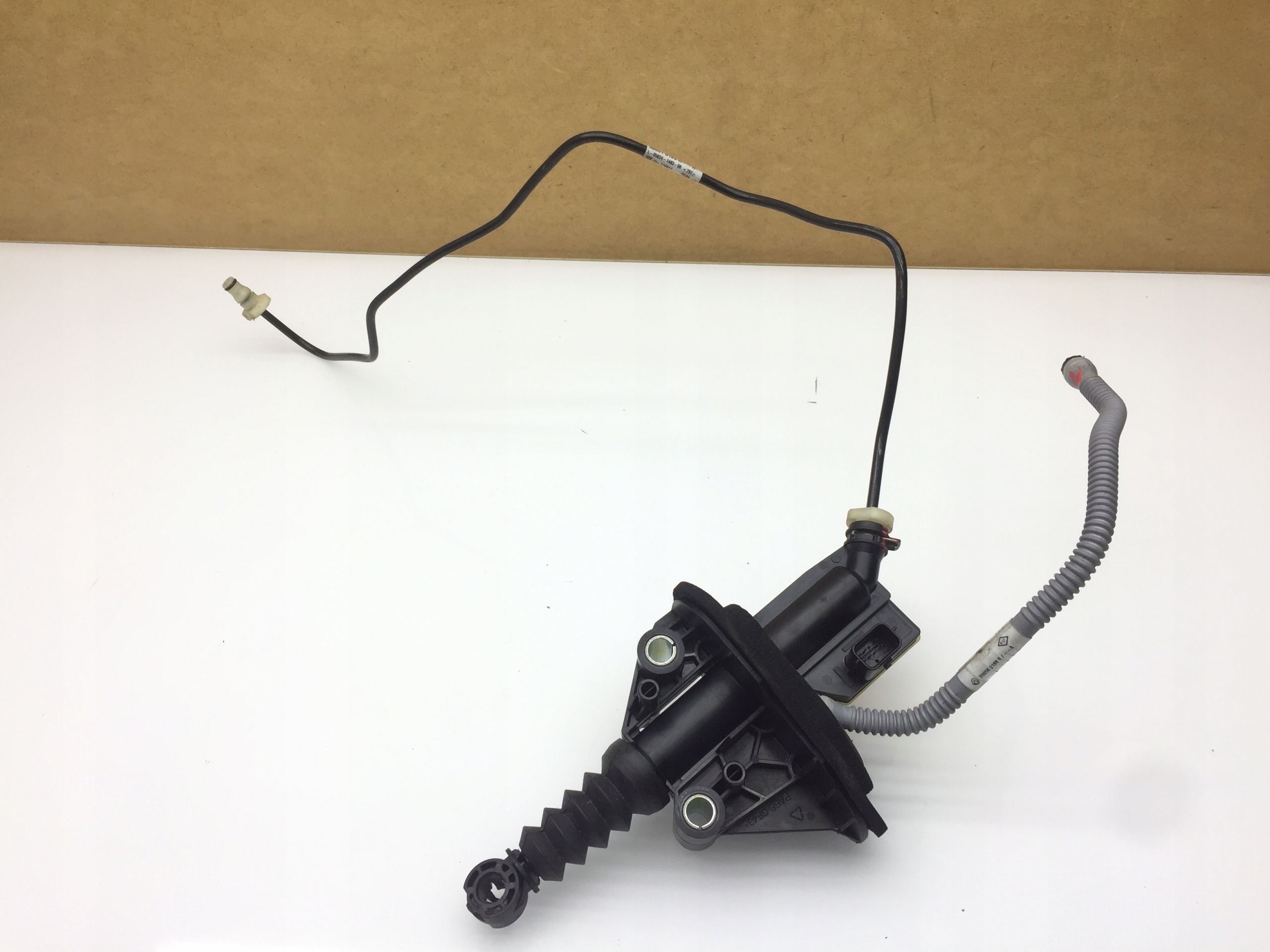 RENAULT TALISMAN 1.6 DCI POMPKA PRZEWÓD SPRZĘGŁA WYSPRZĘGLIKA EUROPA