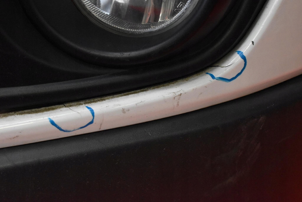 bumper front front BIALY 25953690 PDC OPEL ANTARA LIFT 06-15