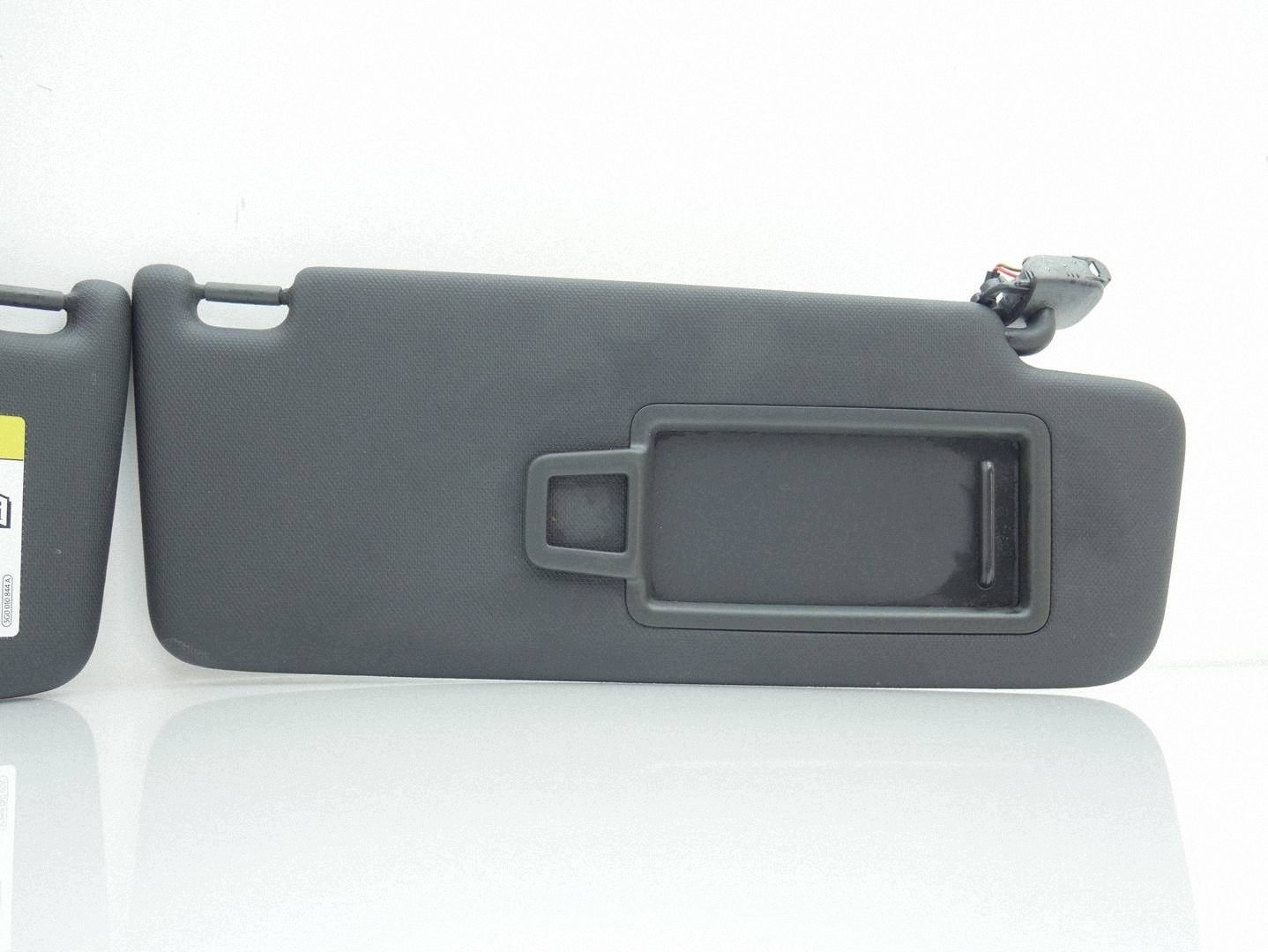 visor PRZECIWSLONECZNY right left KOMPLET AUDI A4 B9 8W0857551