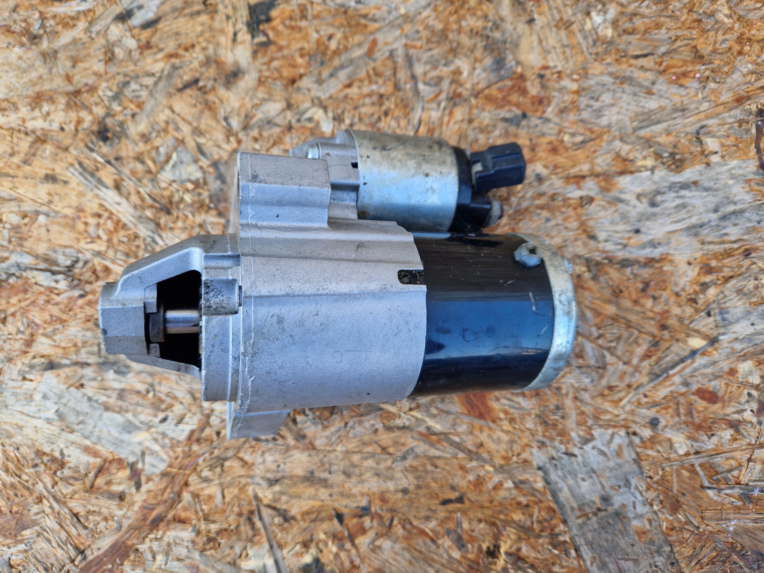 starter PEUGEOT CITROEN 1.6VTI V7550017