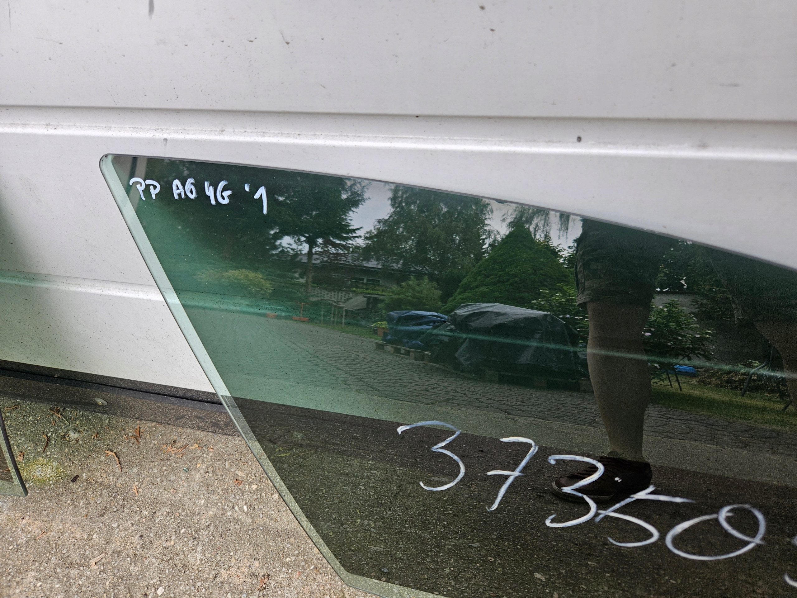 front right door window right front AUDI A6 C7 4G sedan KOMBI 2011