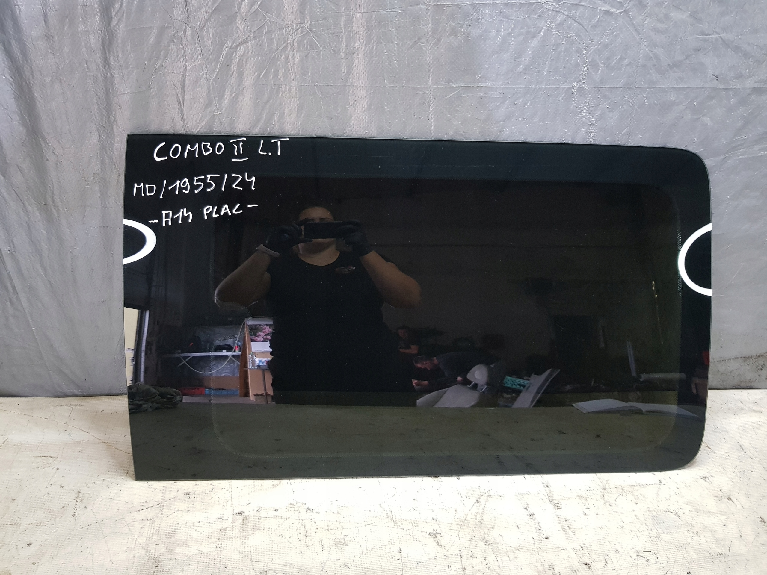 OPEL COMBO II window left rear part OE 43R-000016