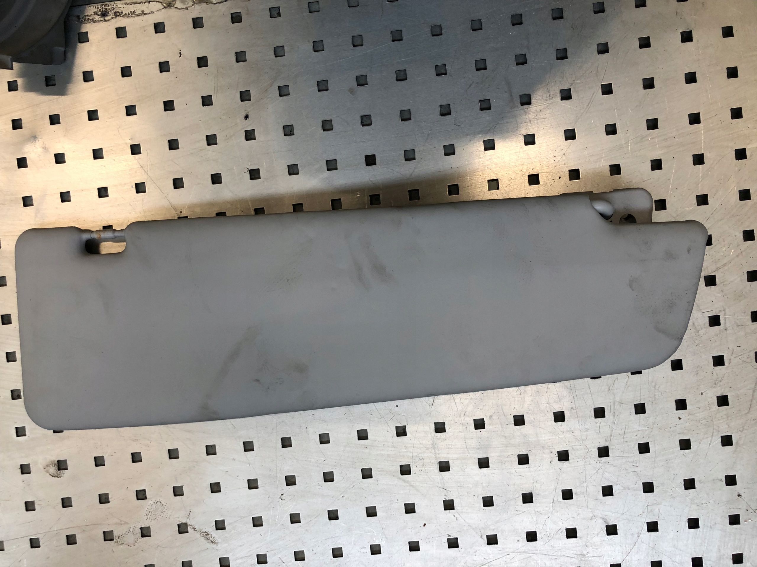 OSŁONA PRZECIWSŁONECZNA LEWA DUCATO 2.2 EU 06-11 Producent części Fiat OE