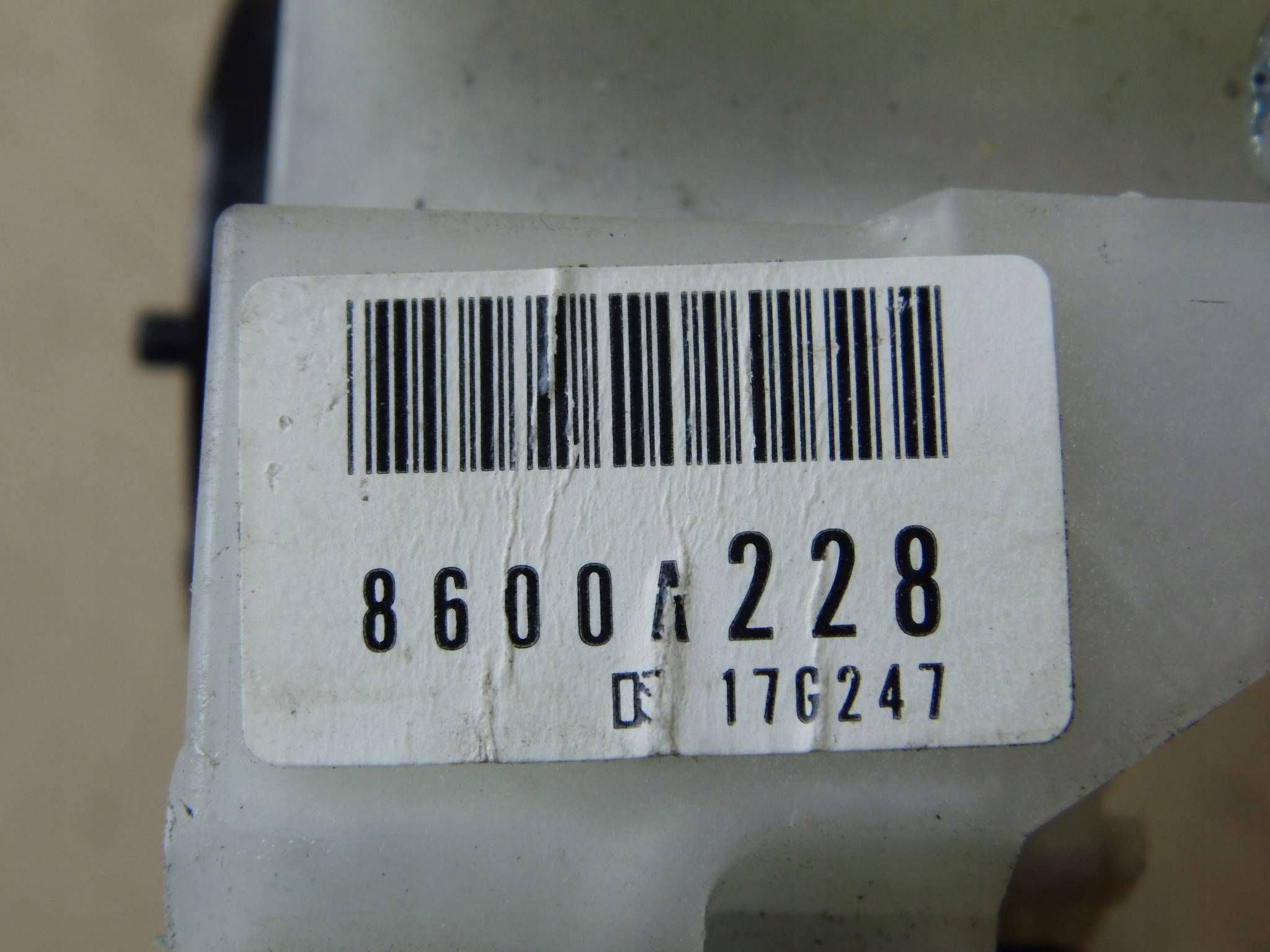 Mitsubishi Outlander DEVIO LUCI DEVIO Pulsante interruttore luci 8600A228