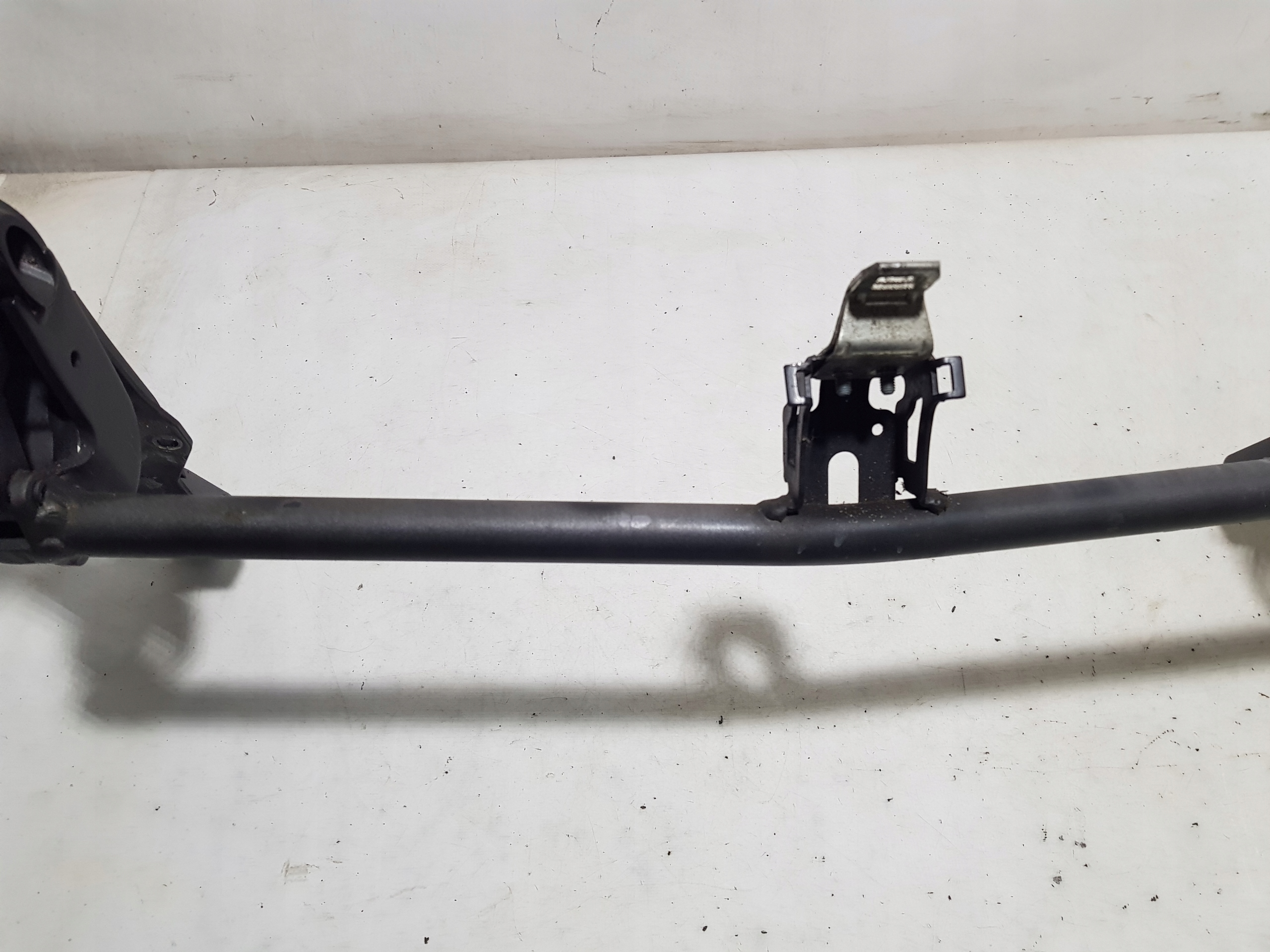 support mécanisme toit du capot MERCEDES SL R230 W230