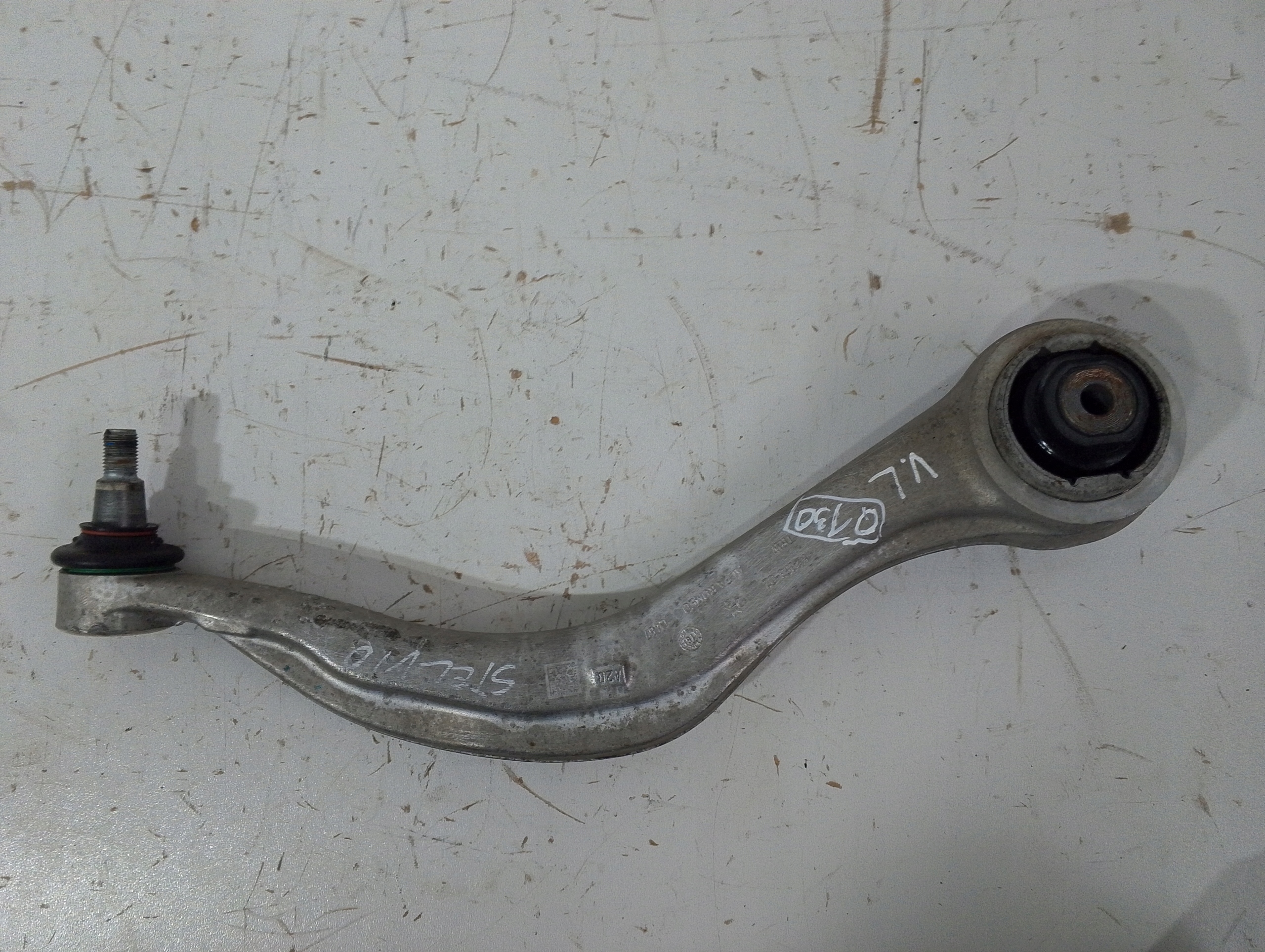 ALFA ROMEO STELVIO arm front left C467 (Q130)