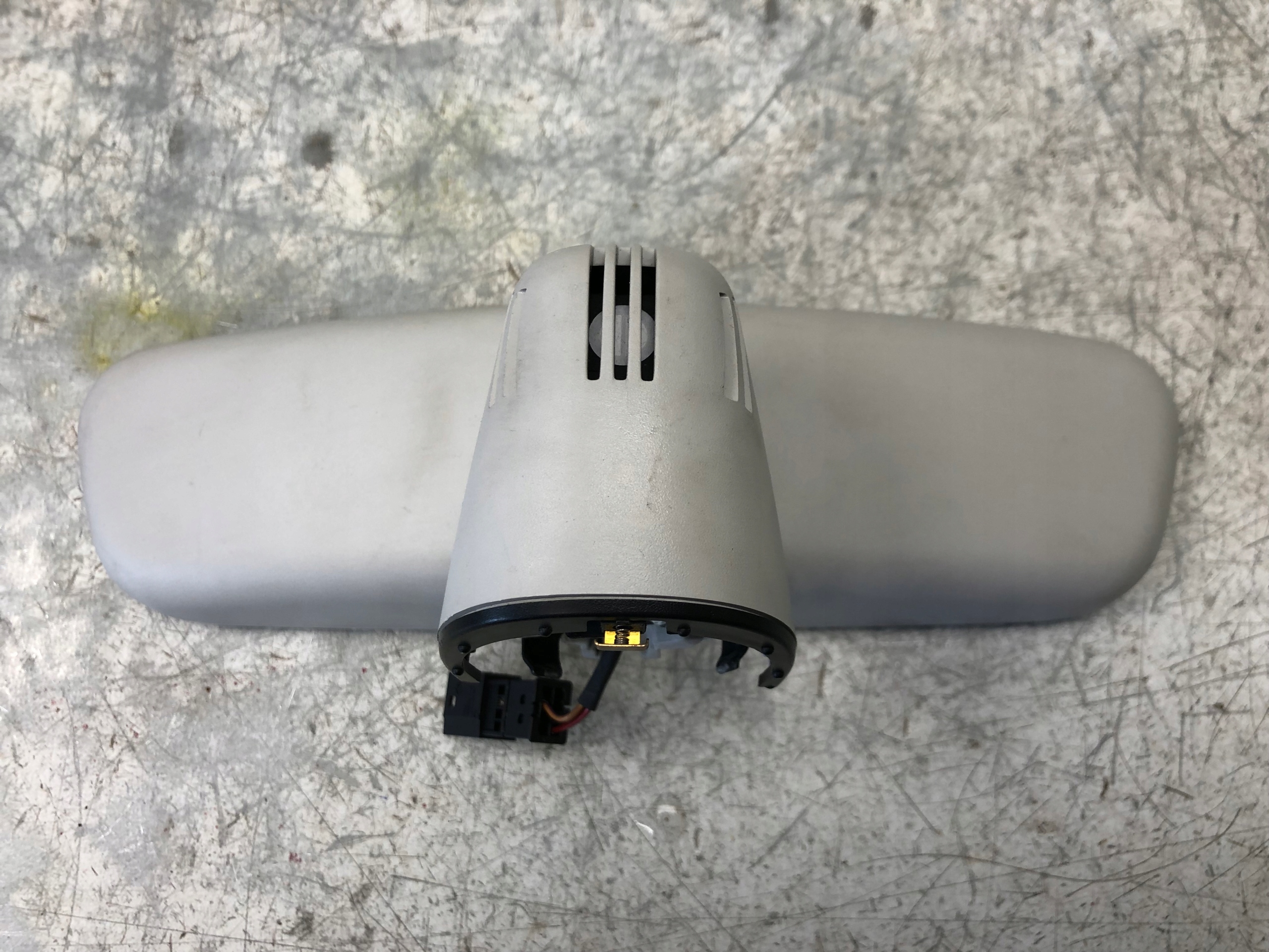 mirror inner 3 PIN AUDI A5 8T0857511