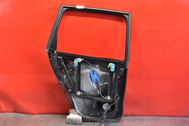 window regulator right rear part 7L5839730B PORSCHE CAYENNE 1 and 02-10