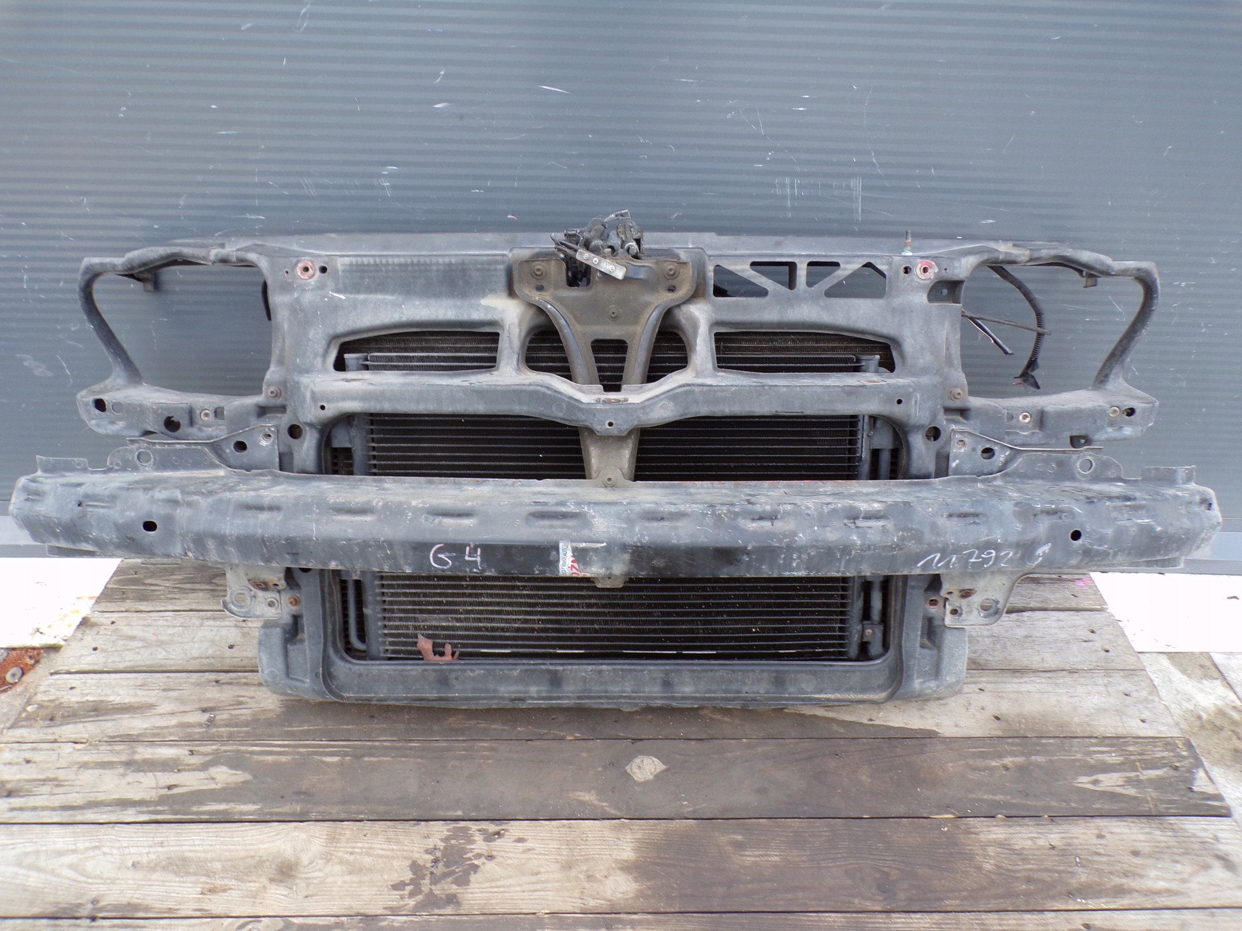 support panel for radiators radiator CZOLOWKA VOLKSWAGEN GOLF 4 IV 1.4