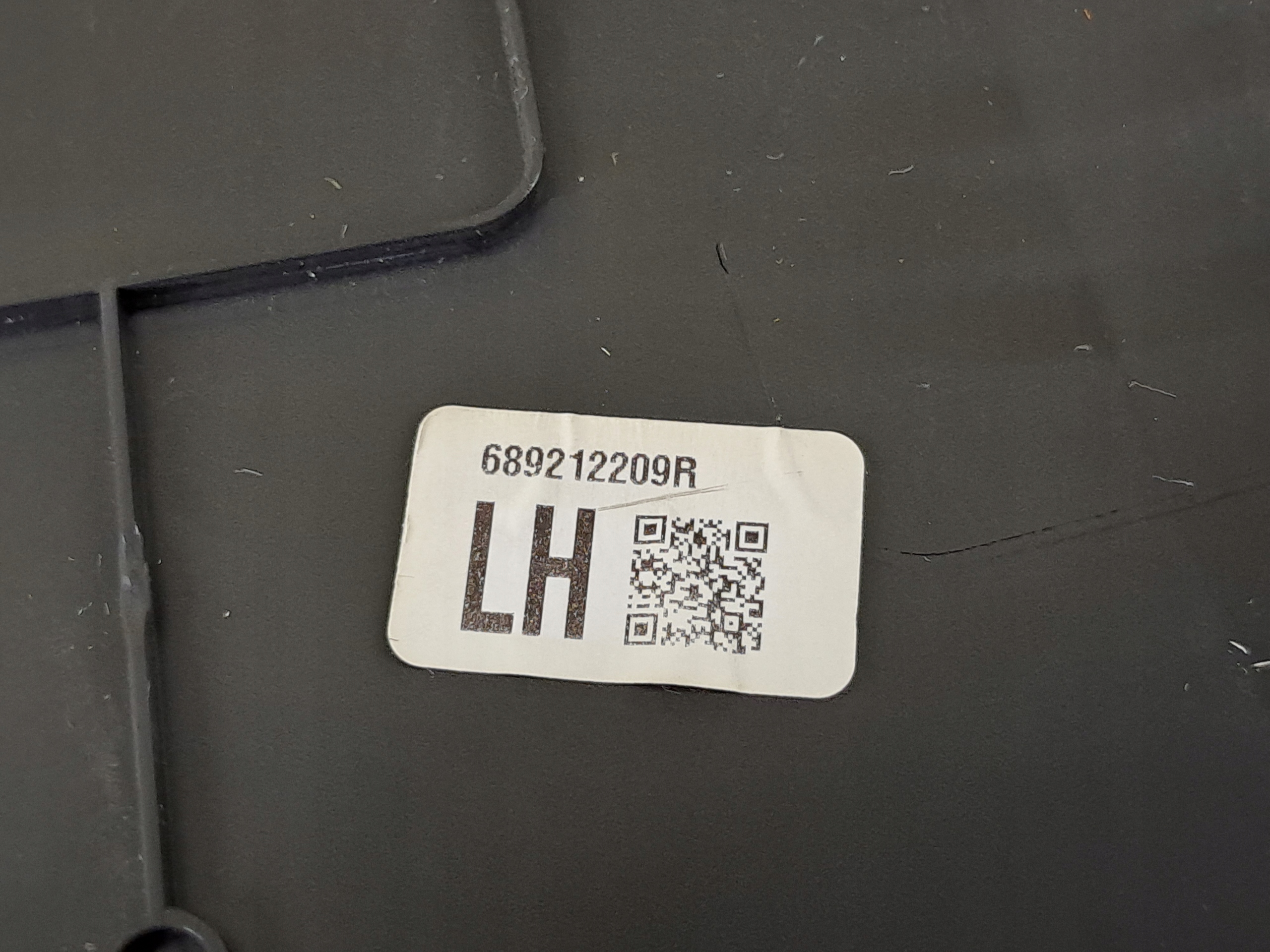 OSLON cover side tunnel left front DACIA LOGAN III 3 SANDERO 21r