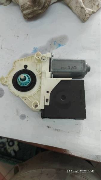 1K0959793M mini motor GOLF V left front
