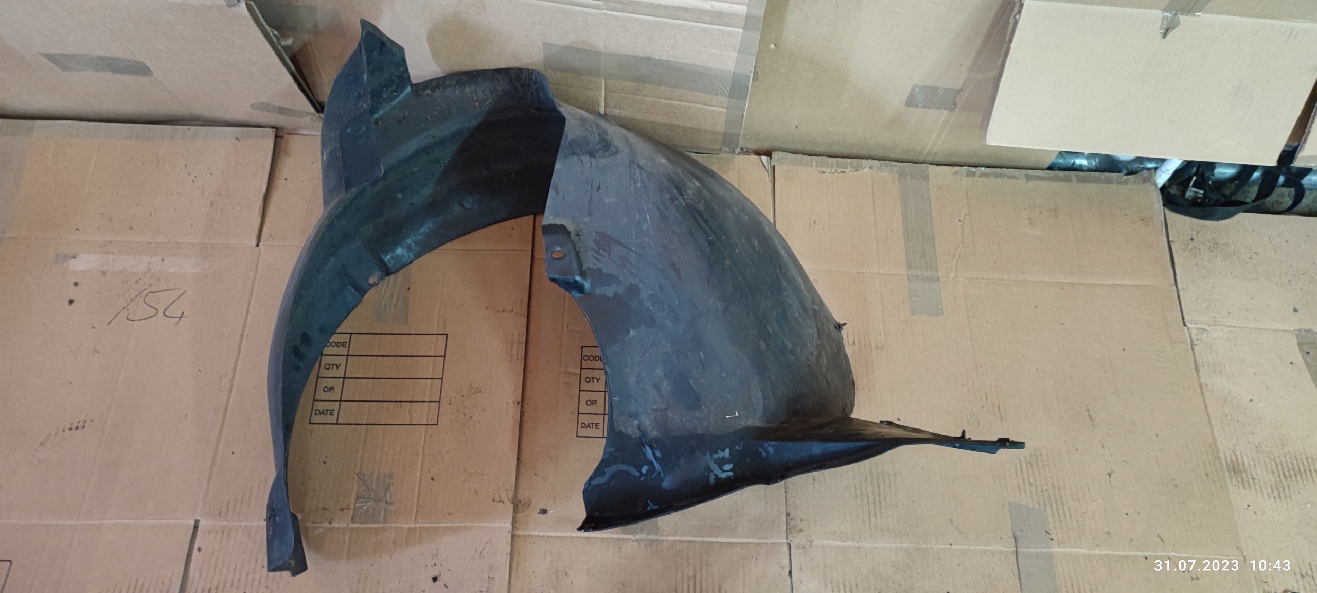 VW POLO 9N mudguard front front left nice