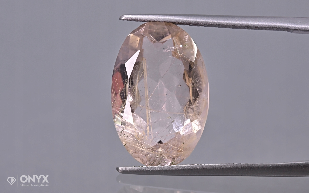 Křemen s rutilem fazetovaný ovál 17,5x11,5 mm