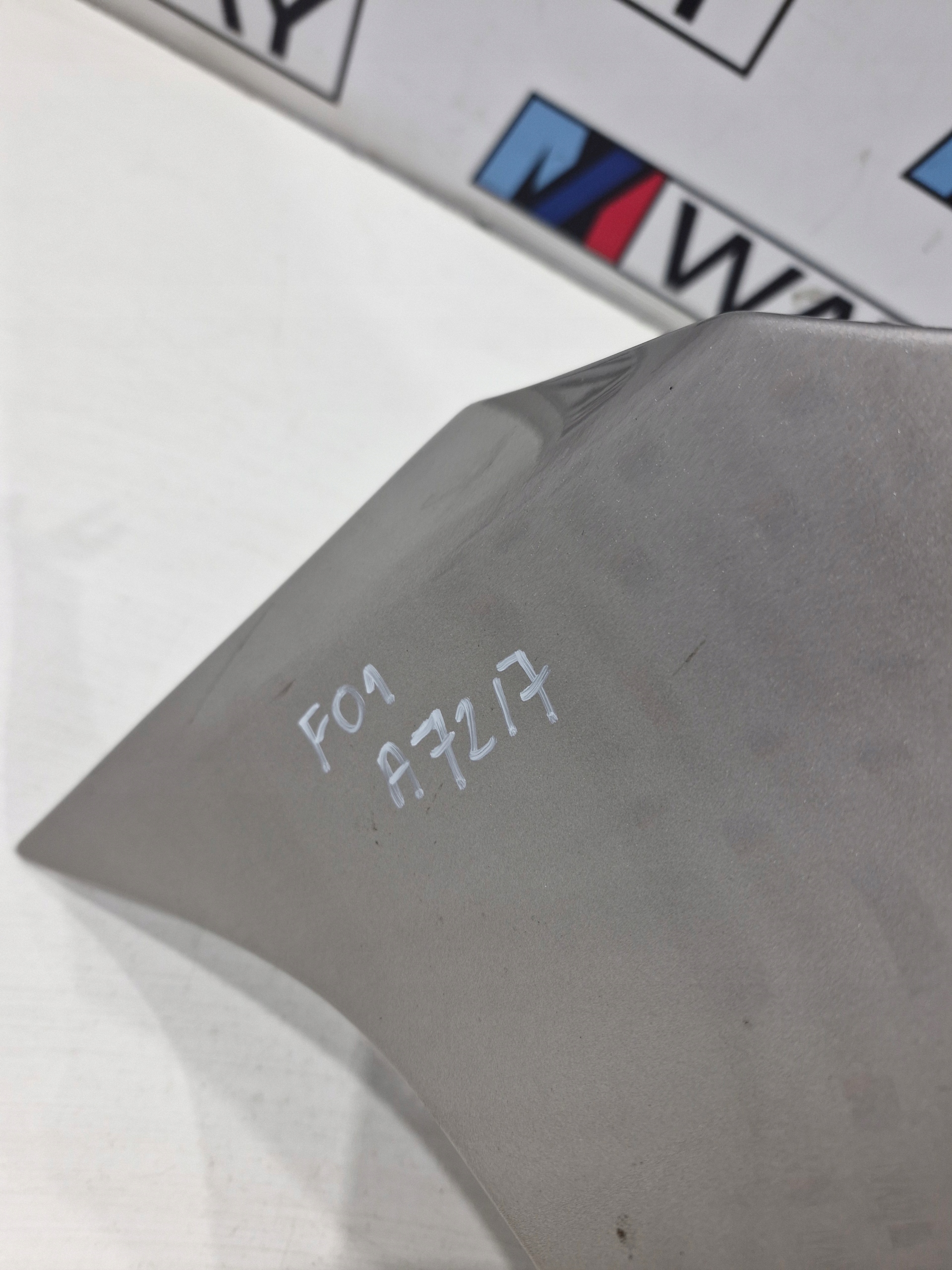 BMW 7 F01 fender right front A72/7 KASCHMIRSILBER